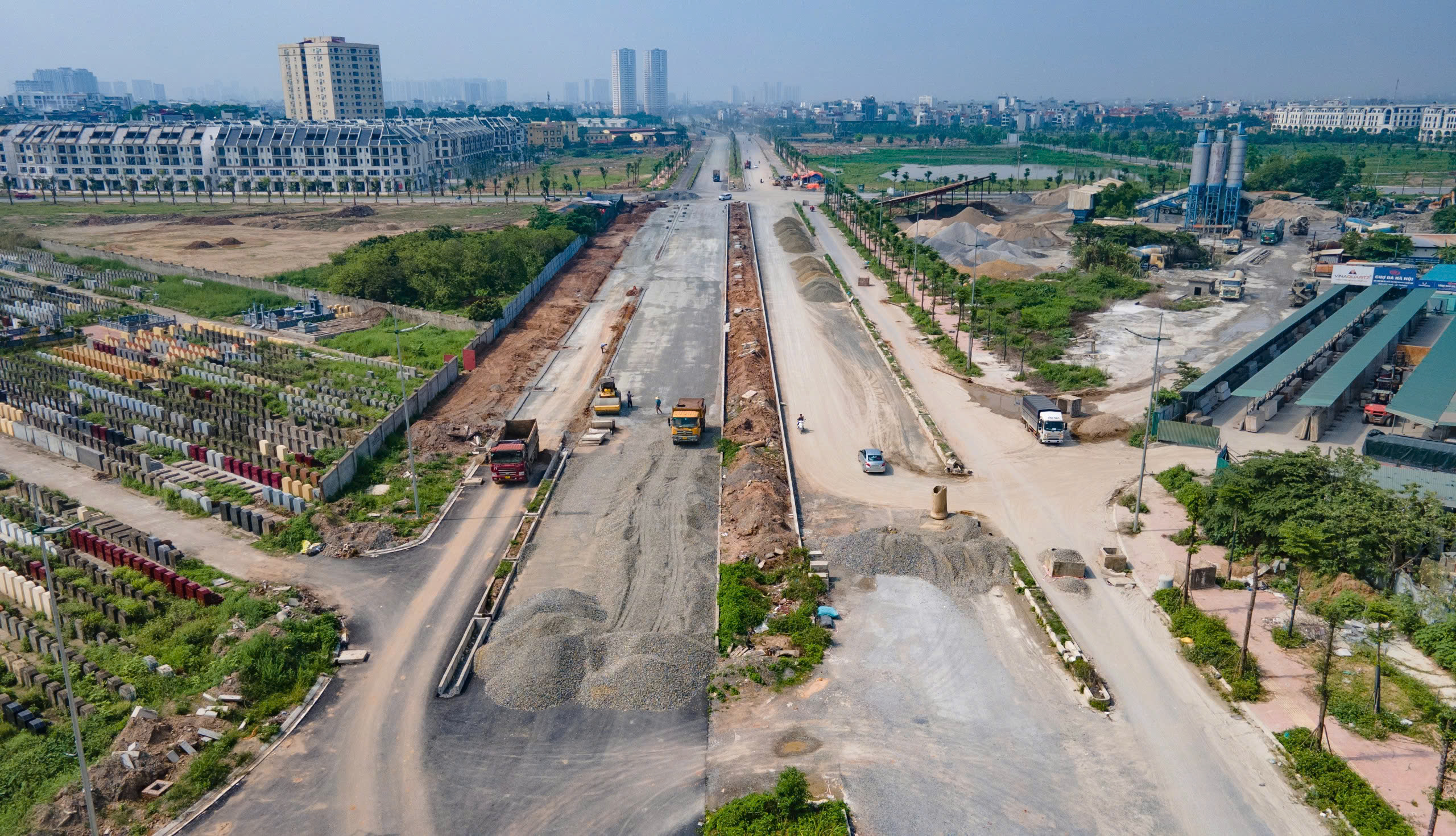 H&agrave; Nội: To&agrave;n cảnh thi c&ocirc;ng V&agrave;nh đai 3,5 đoạn qua huyện Ho&agrave;i Đức- Ảnh 4.