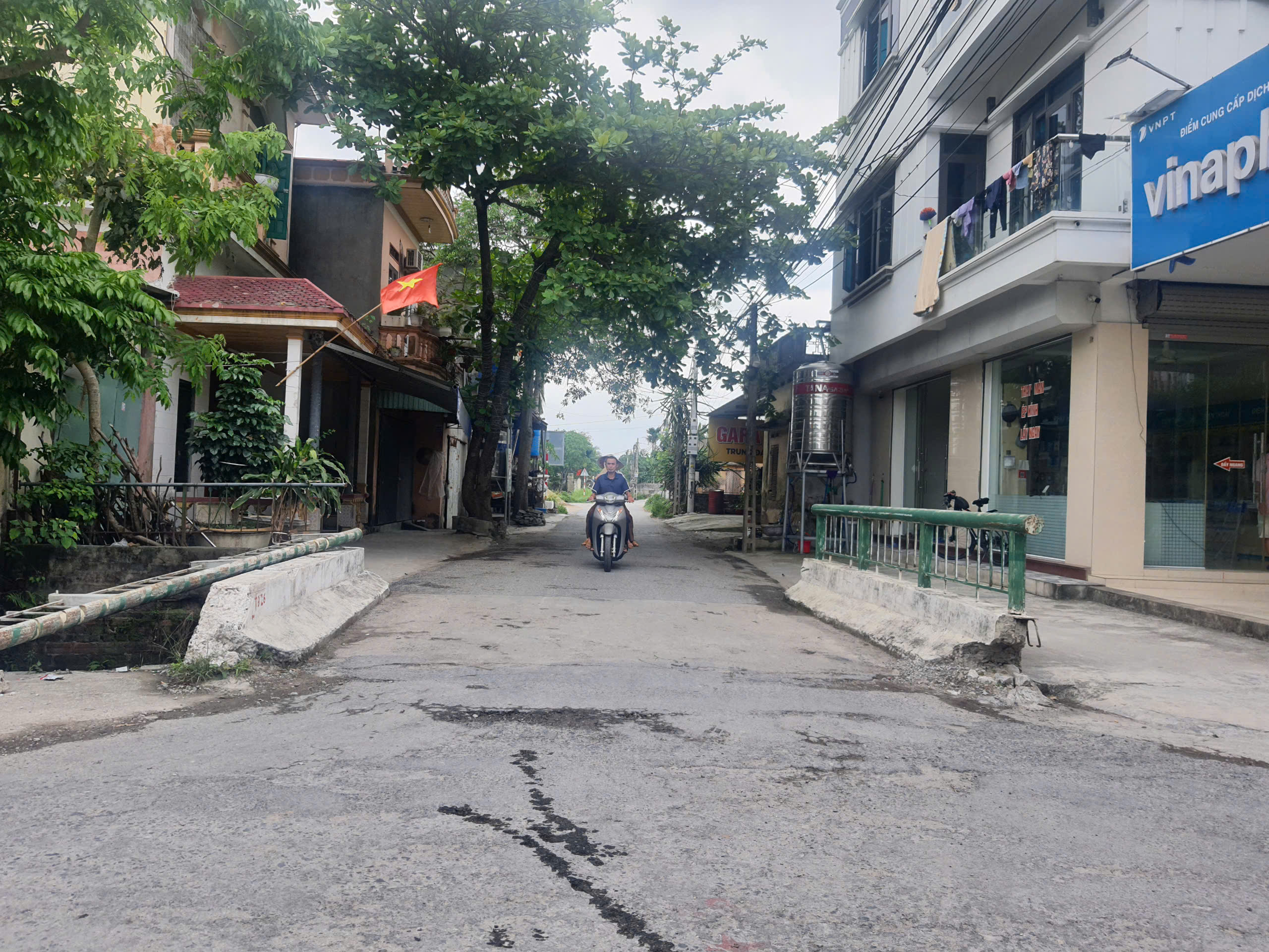 Hải Dương: Người d&acirc;n sẵn s&agrave;ng hiến đất, l&agrave;m tuyến đường trăm tỷ đồng kết nối 3 x&atilde;- Ảnh 2.