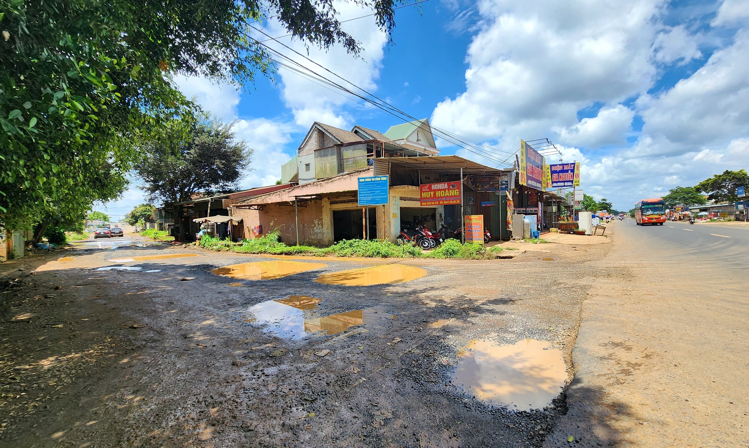 Vẫn vướng "n&uacute;t thắt" 113m, dự &aacute;n đường 1.800 tỷ đồng ở Đắk Lắk c&oacute; kịp c&aacute;n đ&iacute;ch 30/6?- Ảnh 2.