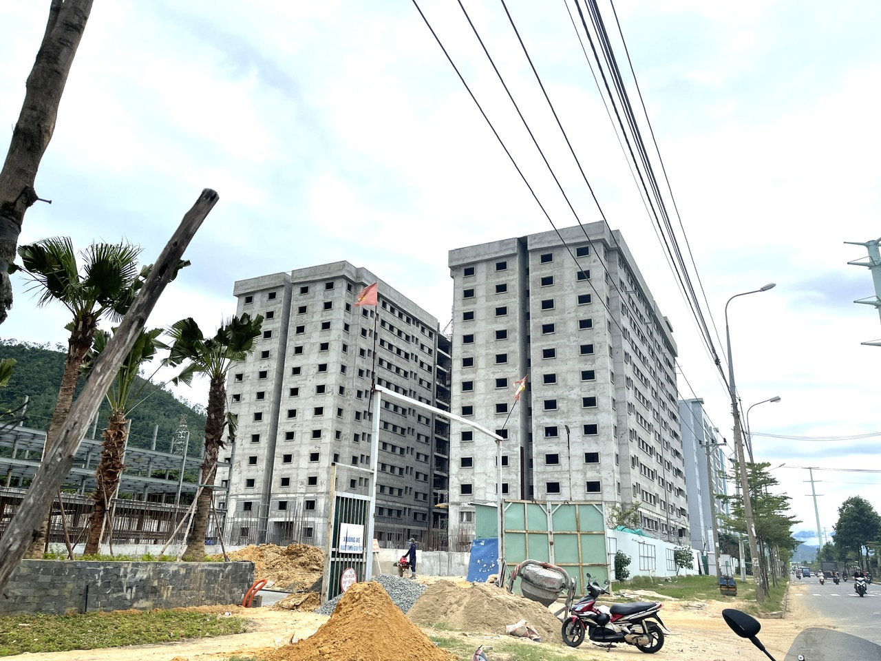 Những r&agrave;o cản trong ph&aacute;t triển vật liệu x&acirc;y dựng xanh- Ảnh 1.