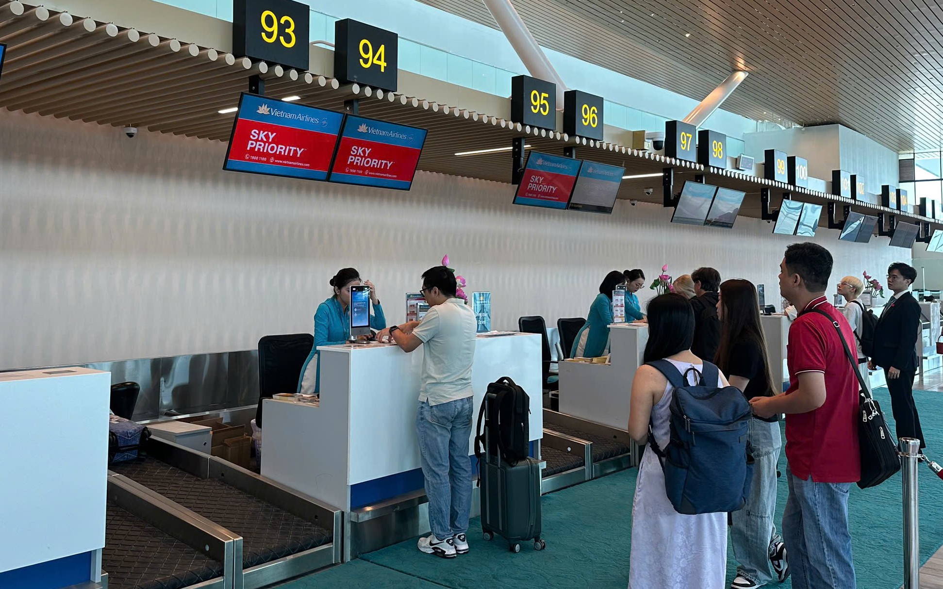 Từ 17/5, Vietnam Airlines chuyển to&agrave;n bộ chuyến bay nội địa sang nh&agrave; ga T3