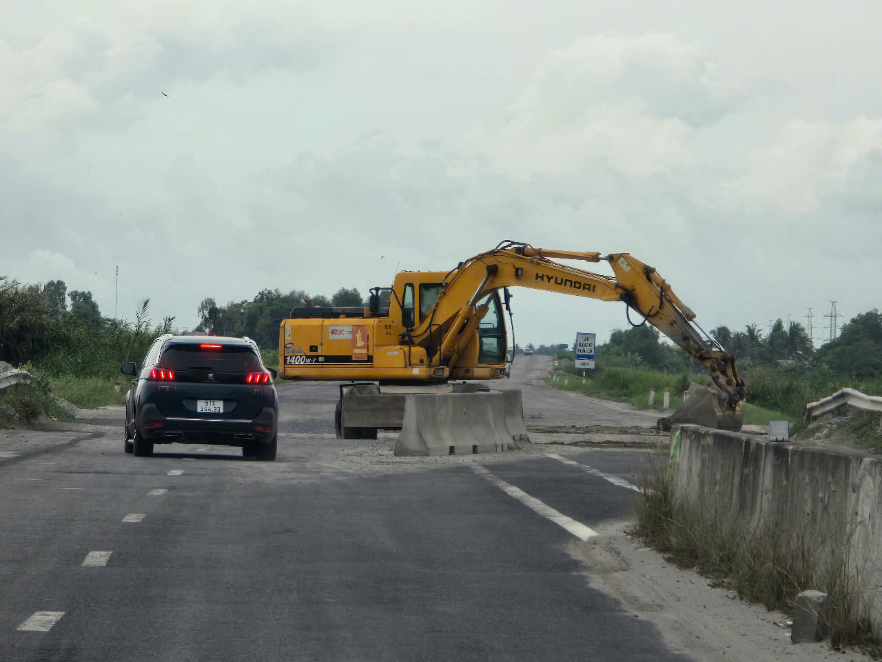 Khắc phục tồn tại tr&ecirc;n c&ocirc;ng trường cao tốc Lộ Tẻ - Rạch Sỏi, đảm bảo an to&agrave;n thi c&ocirc;ng- Ảnh 2.
