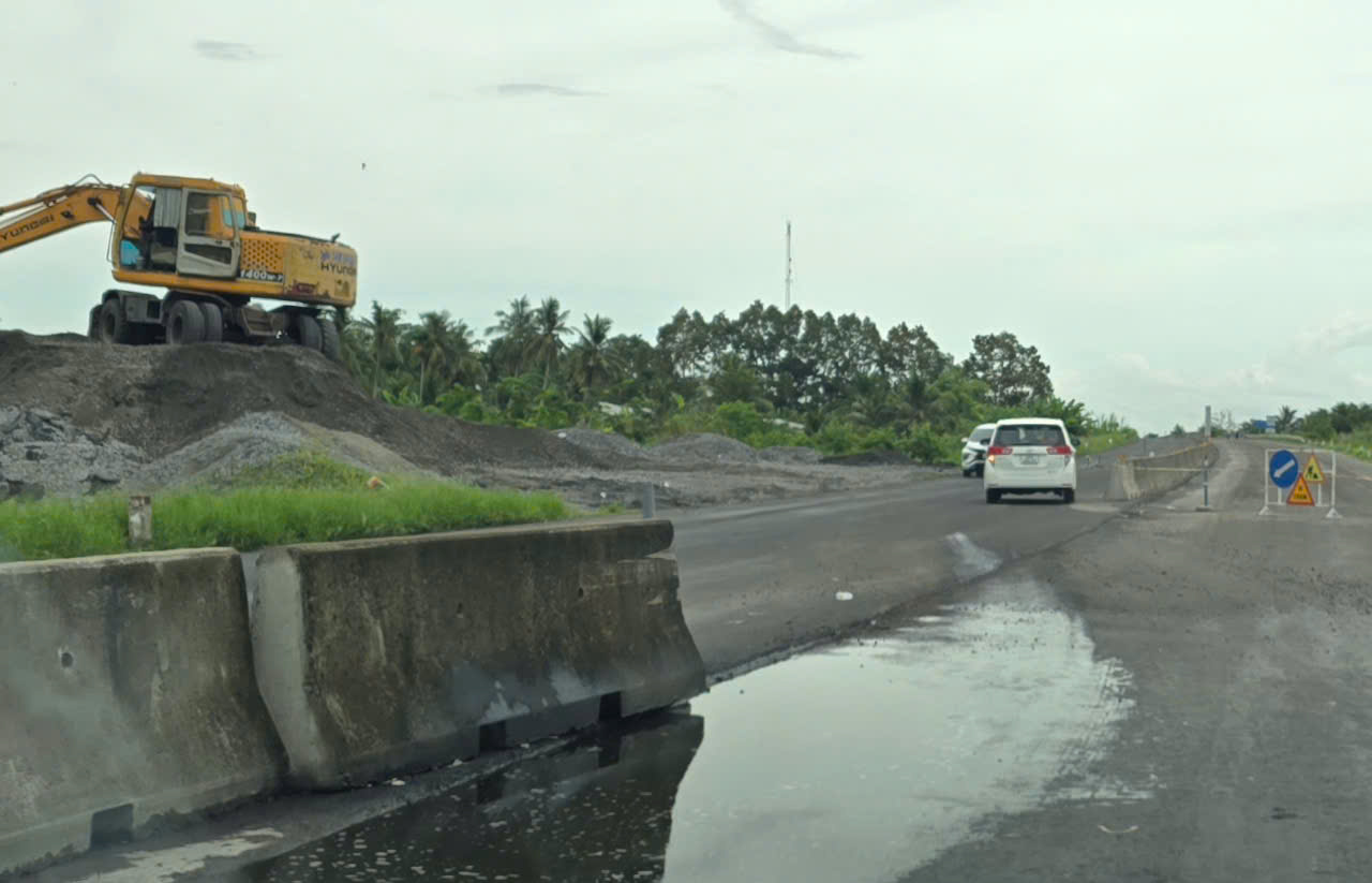 Khắc phục tồn tại tr&ecirc;n c&ocirc;ng trường cao tốc Lộ Tẻ - Rạch Sỏi, đảm bảo an to&agrave;n thi c&ocirc;ng- Ảnh 3.