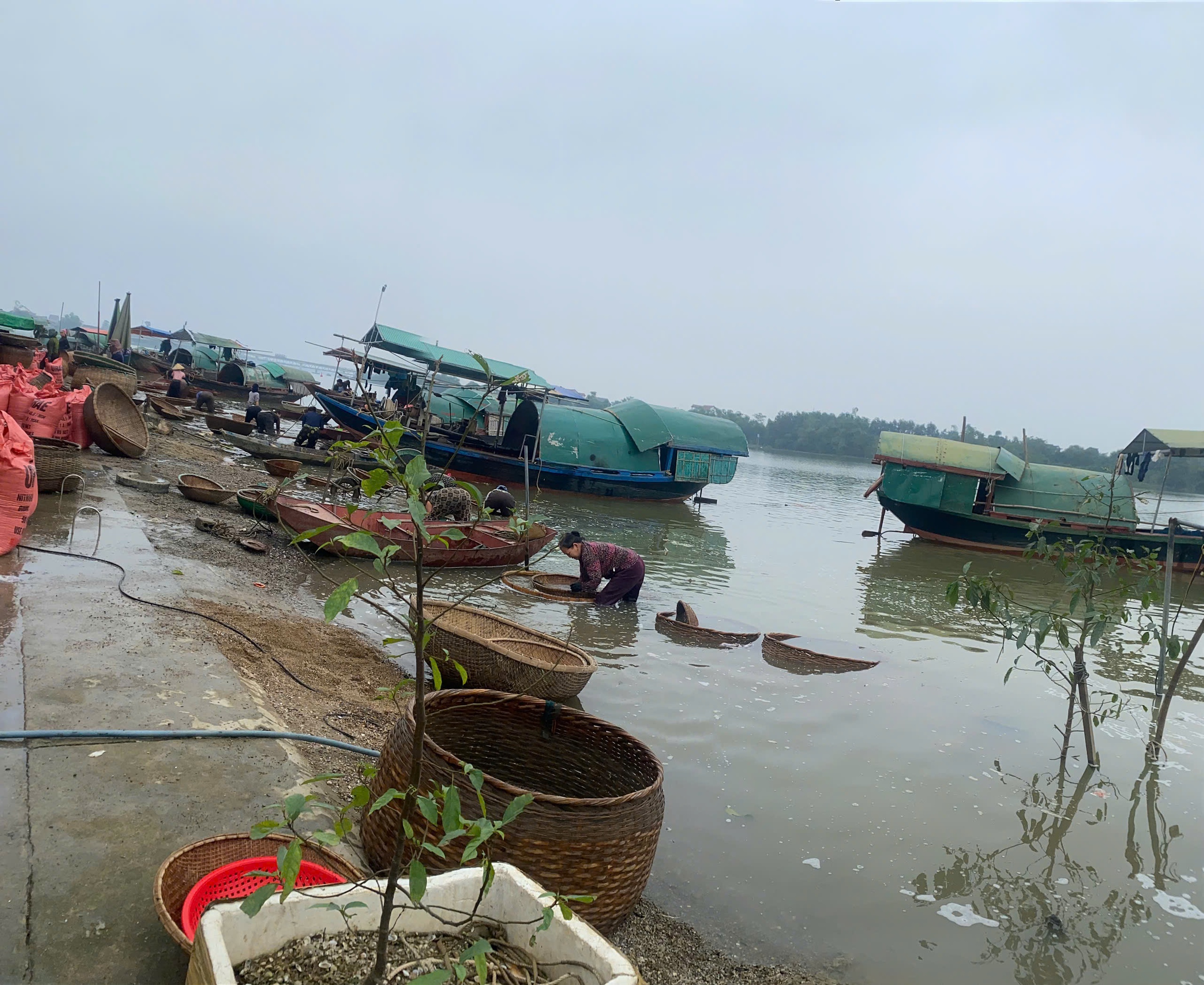 Giữ g&igrave;n l&agrave;ng nghề truyền thống 300 năm, H&agrave; Tĩnh hướng tới du lịch bền vững- Ảnh 3.