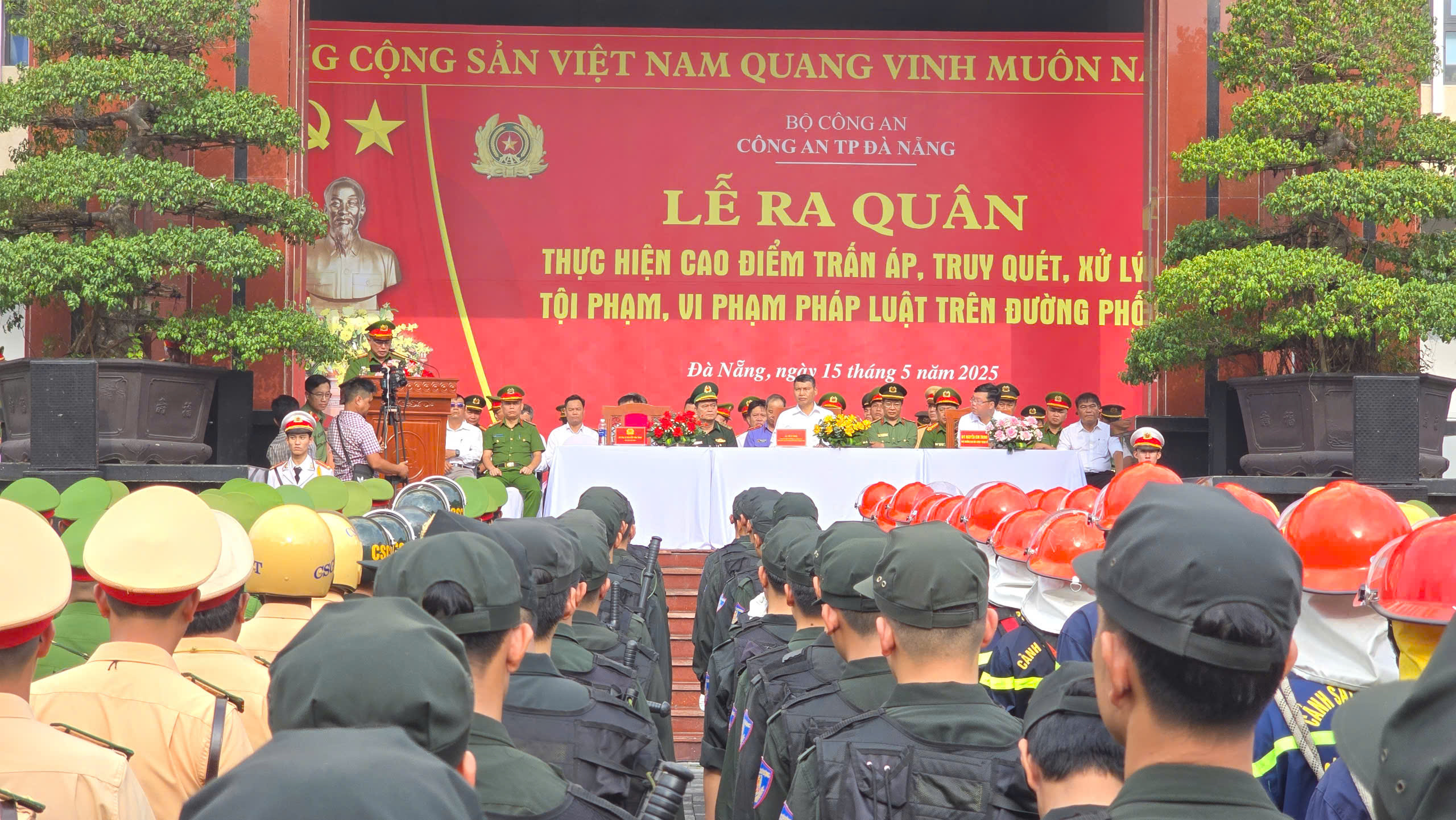 C&ocirc;ng an Đ&agrave; Nẵng mở cao điểm trấn &aacute;p tội phạm đường phố- Ảnh 1.