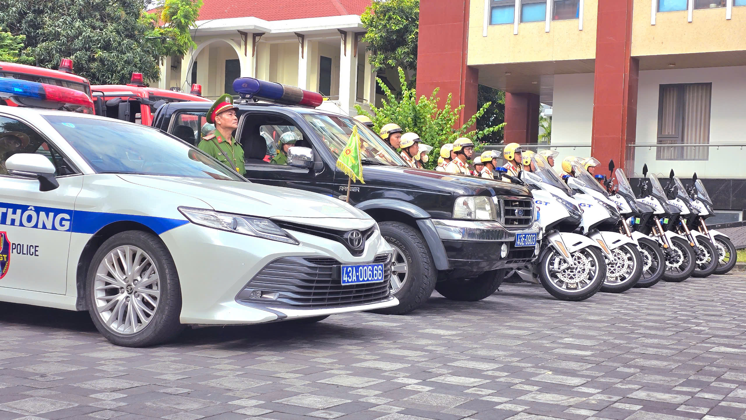 C&ocirc;ng an Đ&agrave; Nẵng mở cao điểm trấn &aacute;p tội phạm đường phố- Ảnh 2.