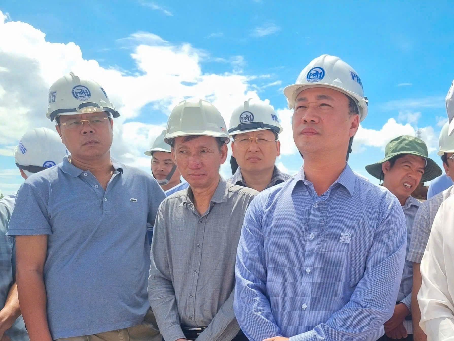 Tuyệt đối kh&ocirc;ng để chậm tiến độ cao tốc Quy Nhơn - Ch&iacute; Thạnh- Ảnh 1.