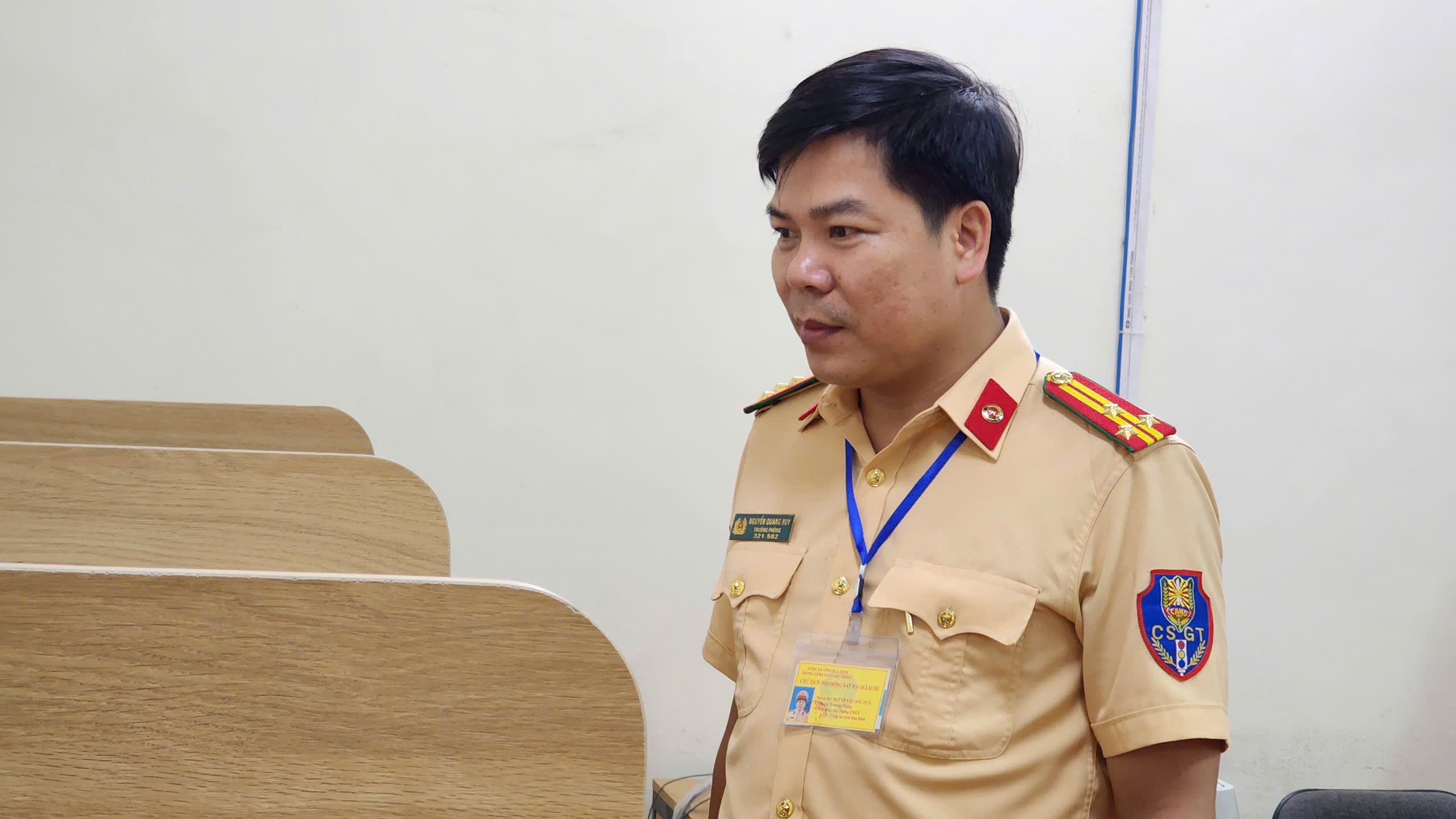 CSGT H&ograve;a B&igrave;nh lần đầu tổ chức s&aacute;t hạch GPLX &ocirc; t&ocirc;- Ảnh 22.