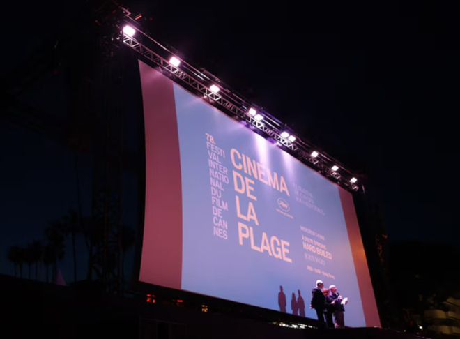 Chợ phim Cannes giao dịch thận trọng sau tuy&ecirc;n bố &aacute;p thuế 100% của Tổng thống Donald Trump- Ảnh 2.