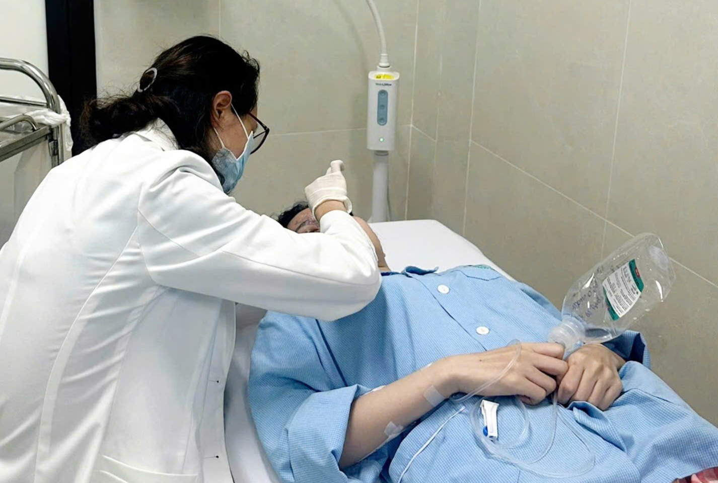 Li&ecirc;n tiếp c&aacute;c ca phẫu thuật thẩm mỹ g&acirc;y biến chứng nặng- Ảnh 1.