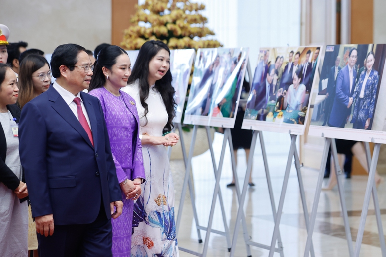 Thủ tướng Phạm Minh Ch&iacute;nh chủ tr&igrave; lễ đ&oacute;n ch&iacute;nh thức Thủ tướng Th&aacute;i Lan thăm Việt Nam- Ảnh 6.