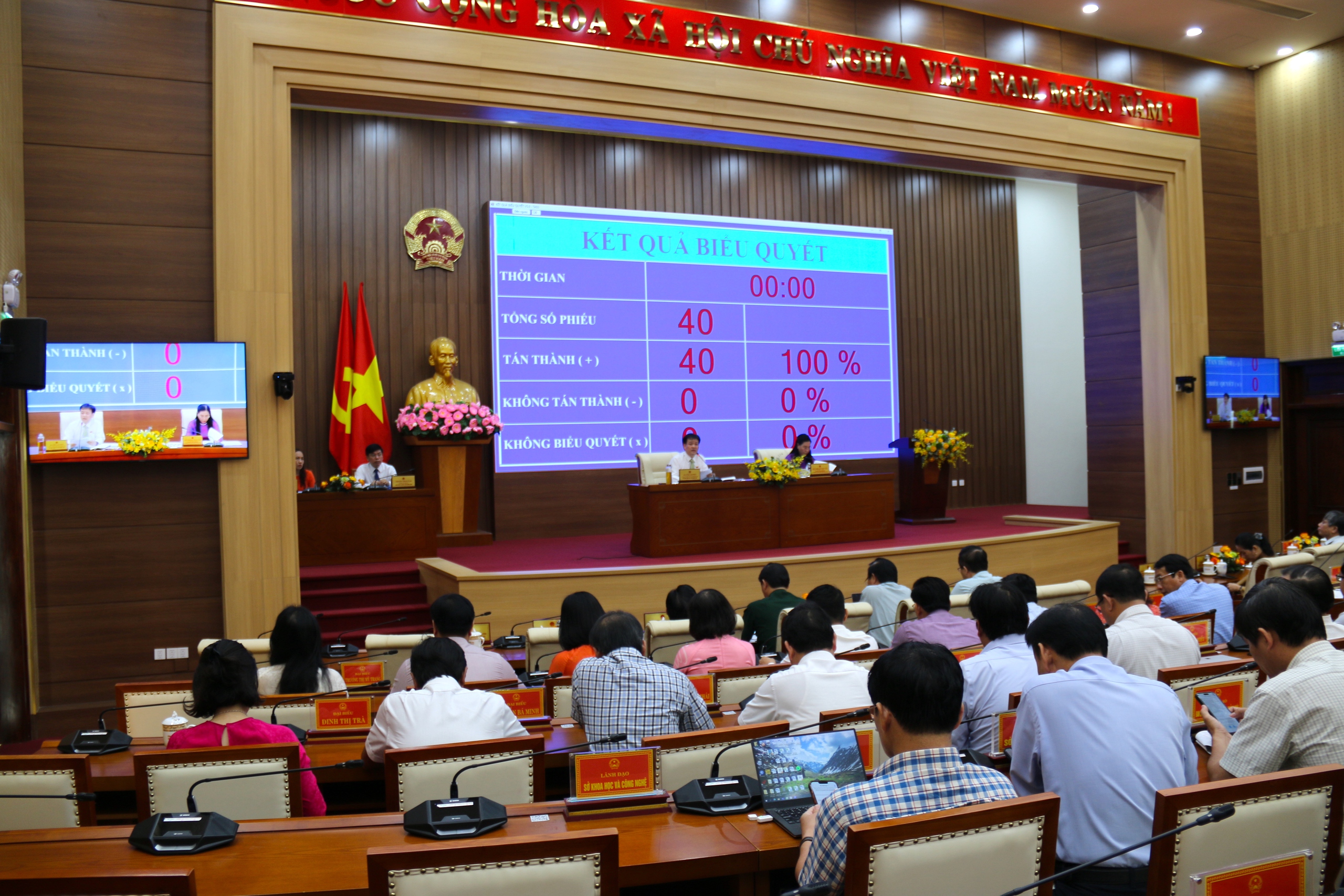 Tức tốc bổ sung nguồn đ&aacute; phục vụ cao tốc Quảng Ng&atilde;i - Ho&agrave;i Nhơn- Ảnh 1.