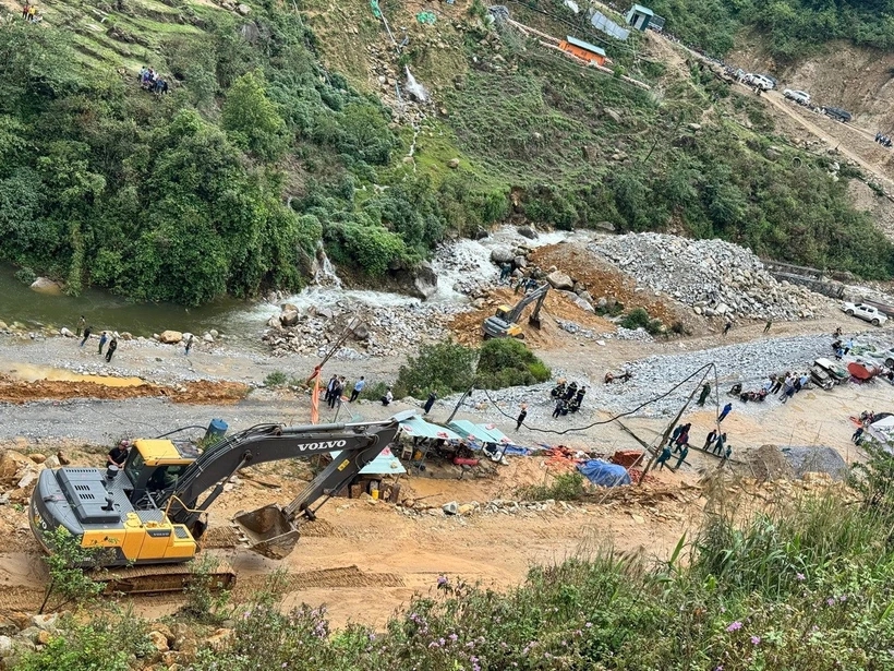 Thủ tướng: Khẩn trương khắc phục sự cố sạt lở c&ocirc;ng trường thi c&ocirc;ng thủy điện tại Lai Ch&acirc;u- Ảnh 1.