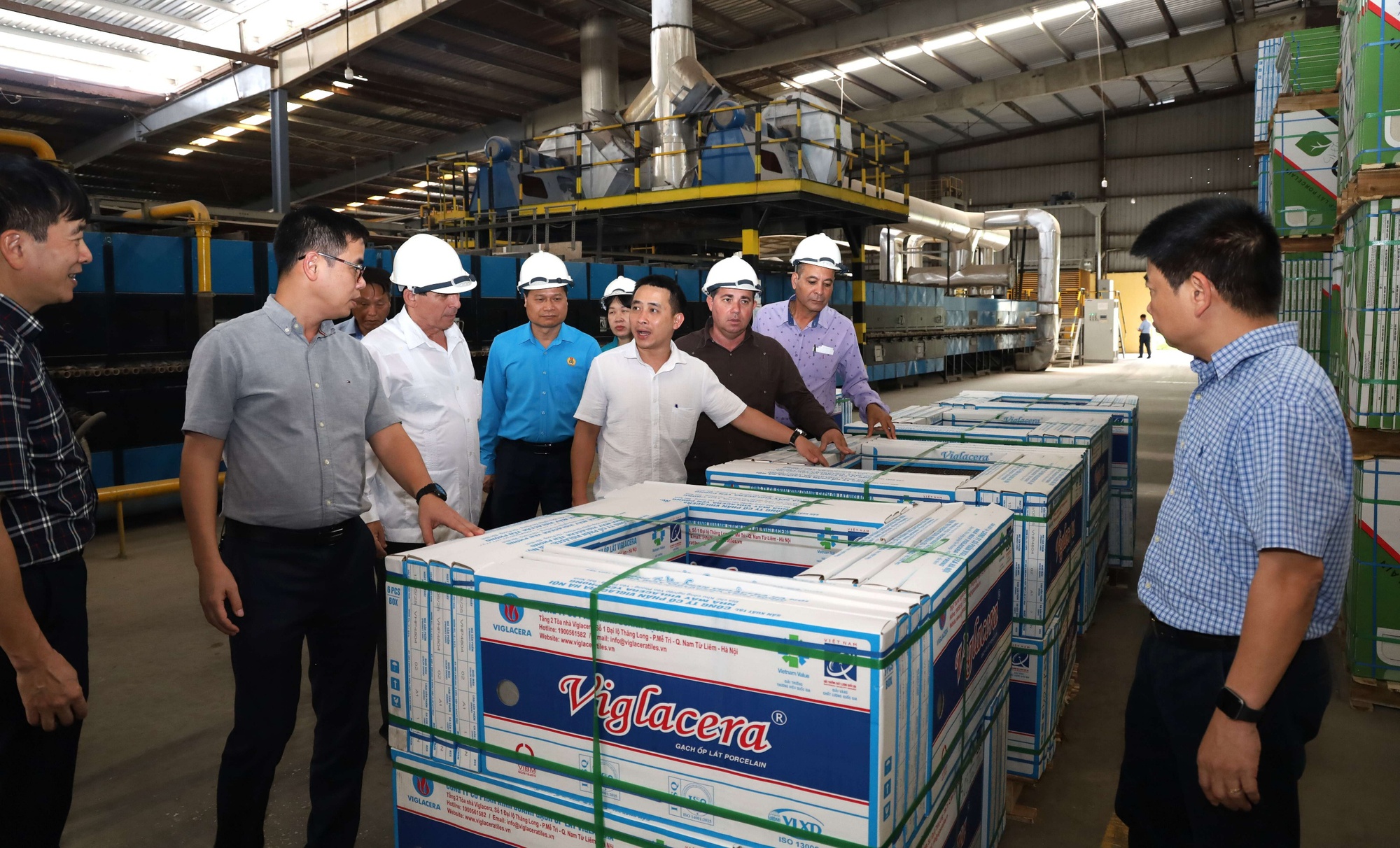 Thắt chặt quan hệ C&ocirc;ng đo&agrave;n ng&agrave;nh X&acirc;y dựng Việt Nam - Cuba- Ảnh 3.