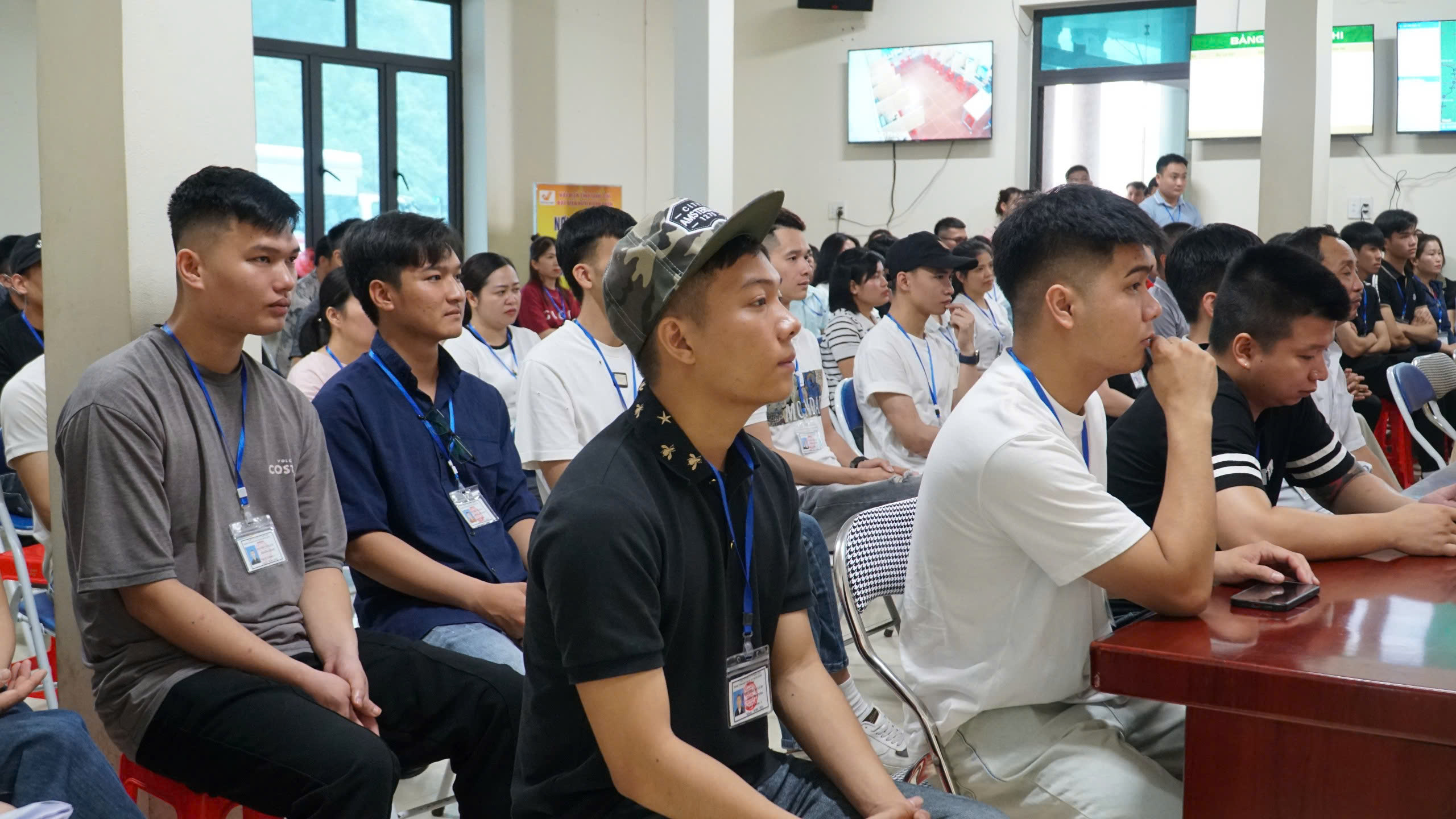 Kỳ s&aacute;t hạch l&aacute;i xe đầu ti&ecirc;n do CSGT Lạng Sơn tổ chức: Kiểm tra nồng độ cồn tất cả th&iacute; sinh- Ảnh 2.