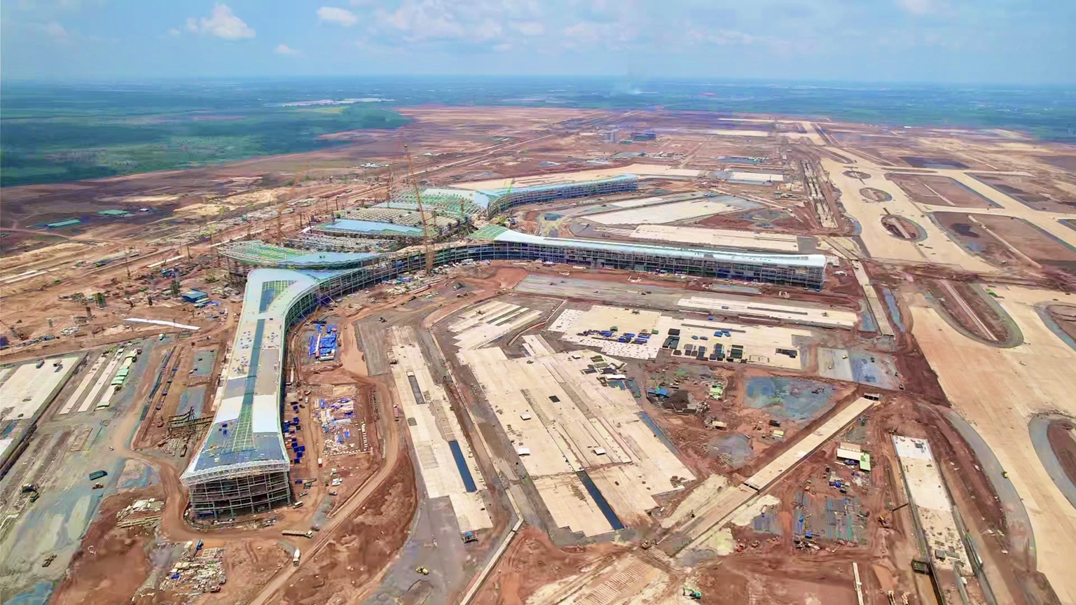 Huy động mọi nguồn lực l&agrave;m xong s&acirc;n bay Long Th&agrave;nh, nhiều tuyến cao tốc v&agrave;o th&aacute;ng 12/2025- Ảnh 1.