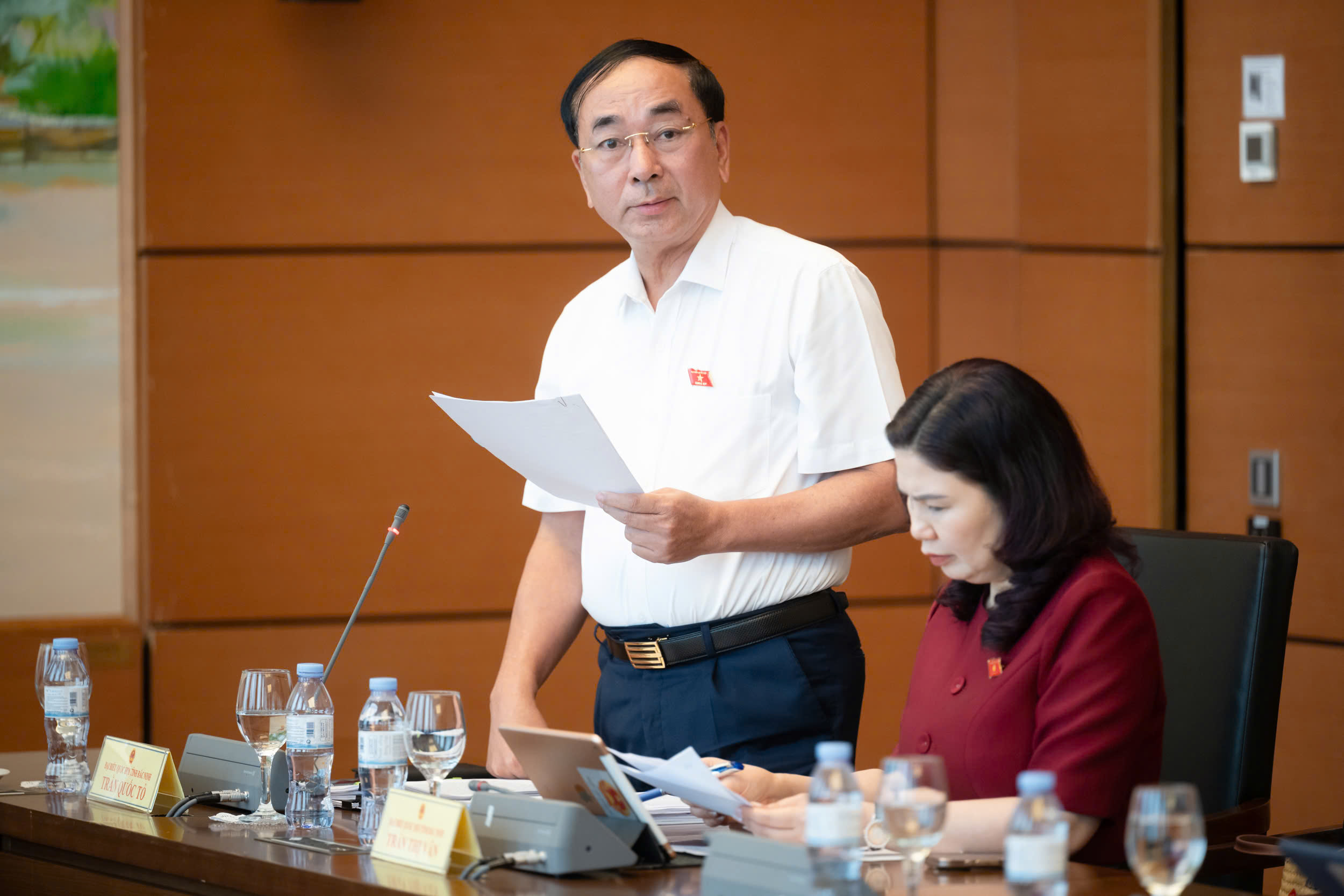 ĐBQH: Khuyến khích nhập tịch nhưng phải ngăn lợi dụng chính sách- Ảnh 2. ĐBQH: Khuyến khích nhập tịch nhưng phải ngăn lợi dụng chính sách- Ảnh 2.