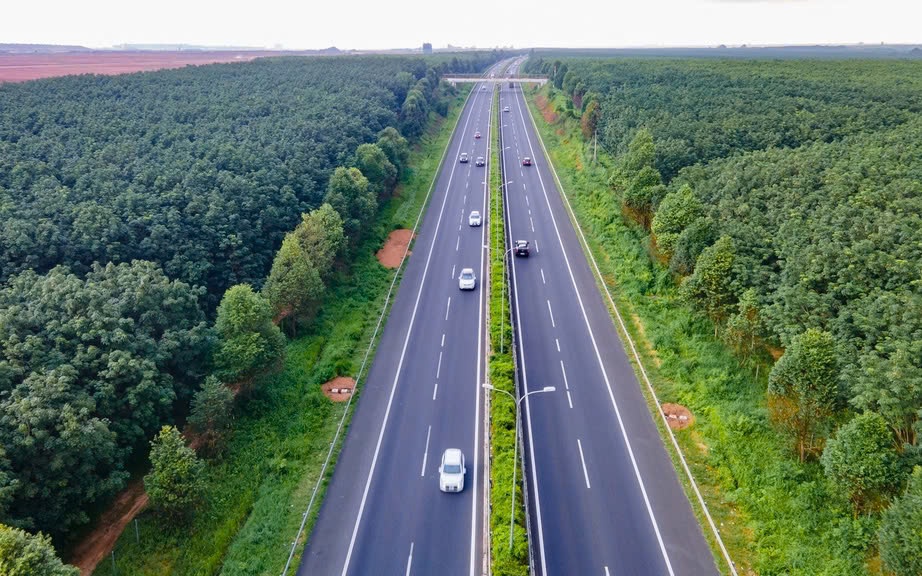 V&igrave; sao cần &aacute;p dụng cơ chế đặc th&ugrave; đầu tư dự &aacute;n mở rộng cao tốc TP.HCM - Long Th&agrave;nh?