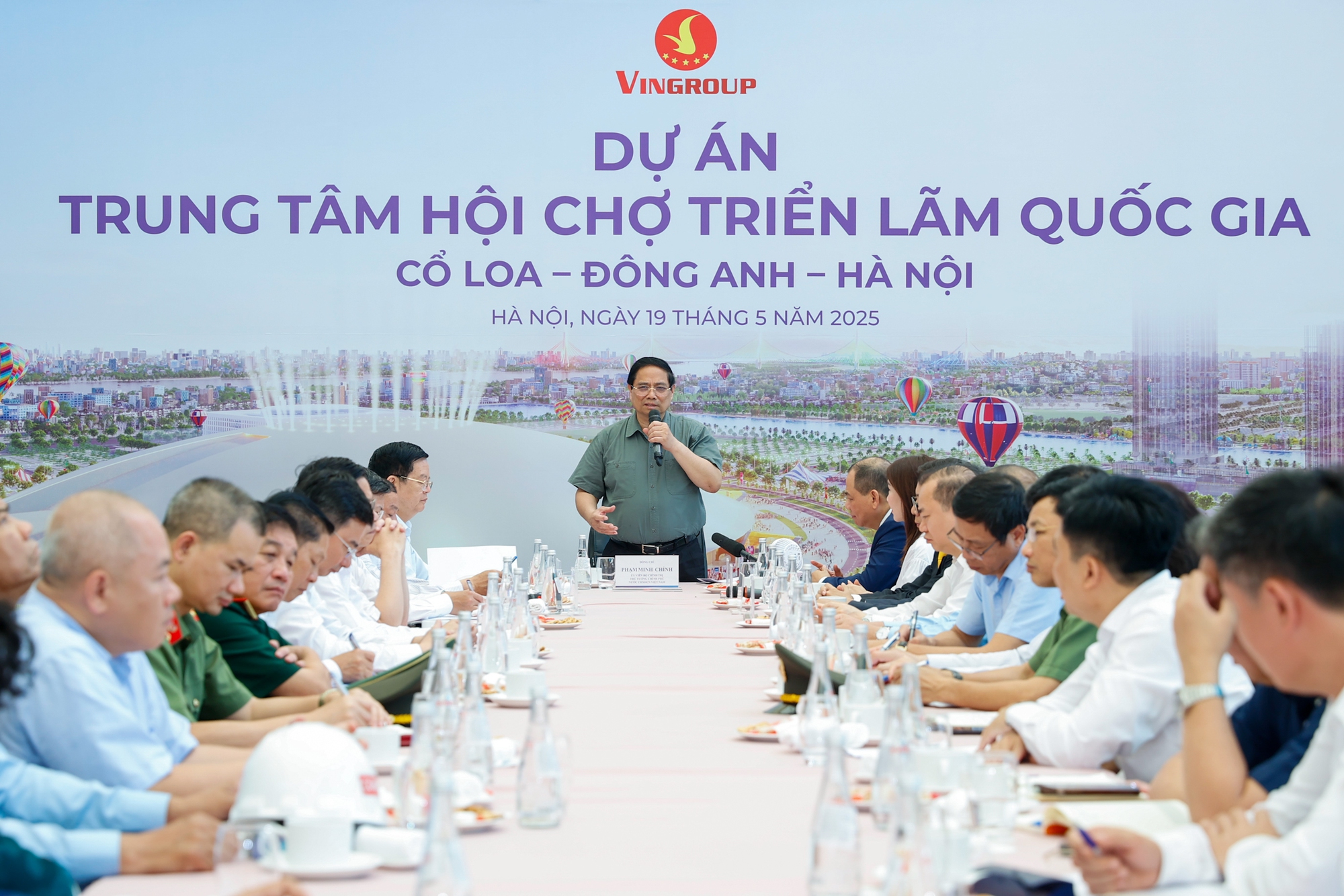 Thủ tướng: Tổ chức kh&aacute;nh th&agrave;nh Trung t&acirc;m Hội chợ Triển l&atilde;m quốc gia v&agrave;o ng&agrave;y 19/8- Ảnh 1.