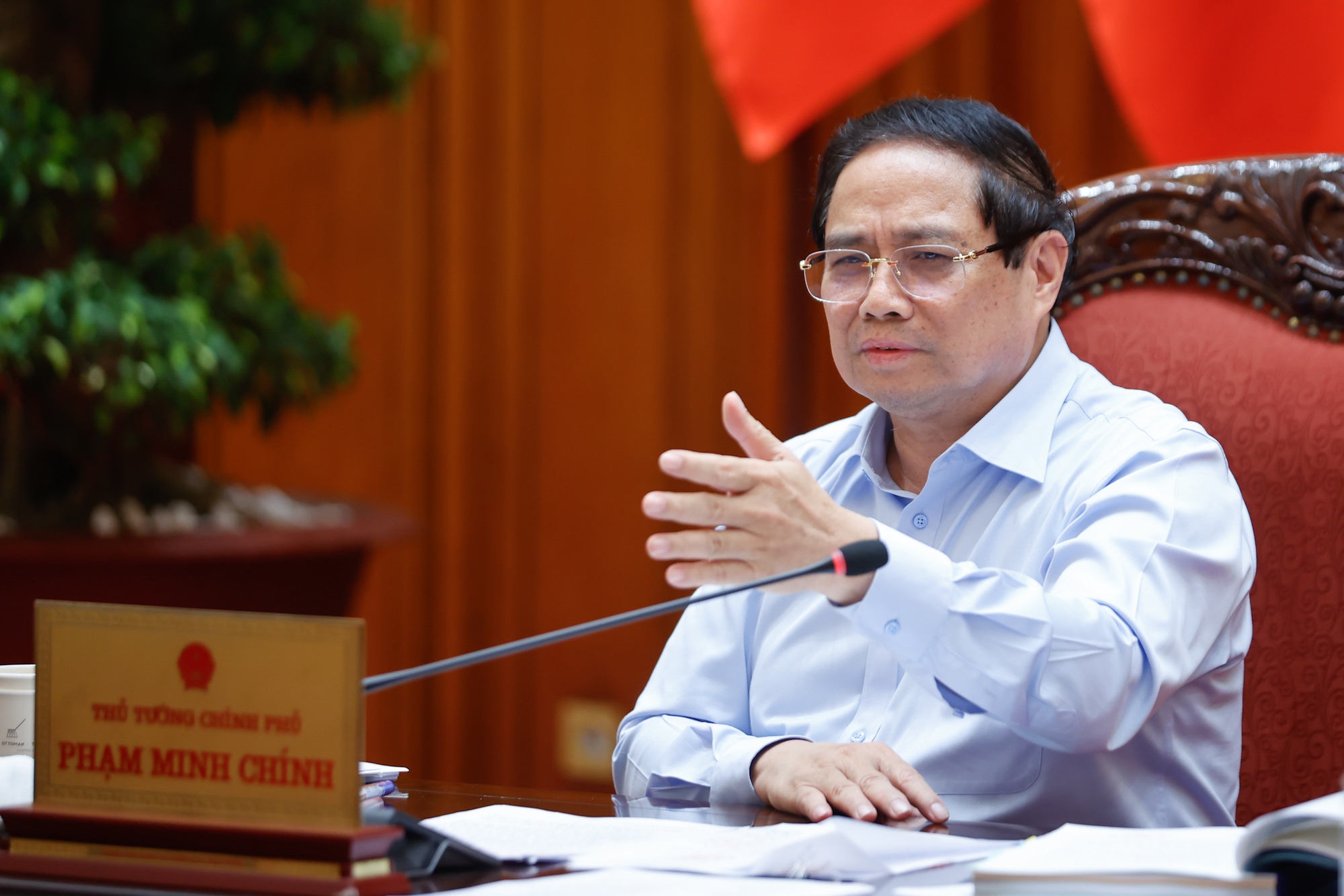 Thủ tướng chỉ r&otilde; 2 khả năng khi bu&ocirc;n lậu, l&agrave;m h&agrave;ng trăm tấn h&agrave;ng giả m&agrave; kh&ocirc;ng ai biết- Ảnh 1.