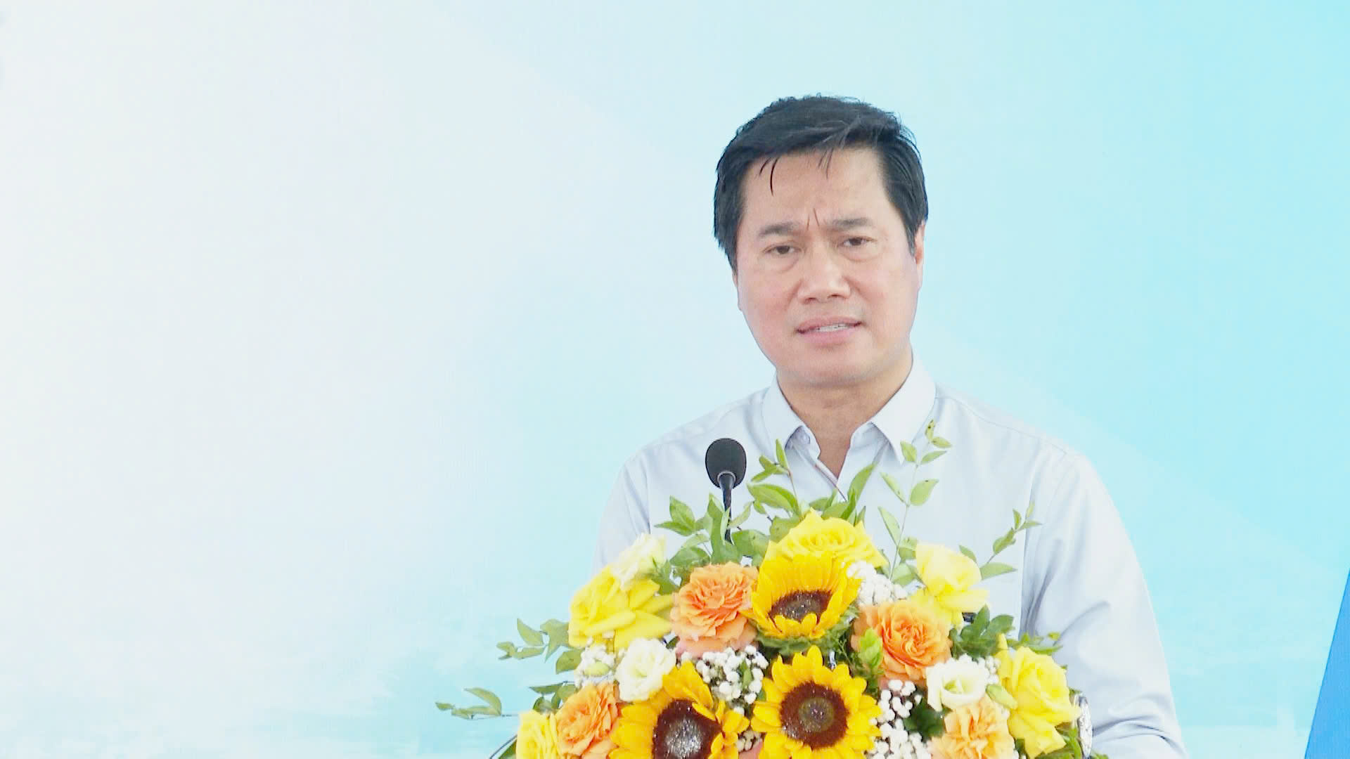 Nghệ An: Th&ocirc;ng xe kỹ thuật cầu vượt đường sắt, giải tỏa n&uacute;t thắt giao th&ocirc;ng QL7- Ảnh 2.