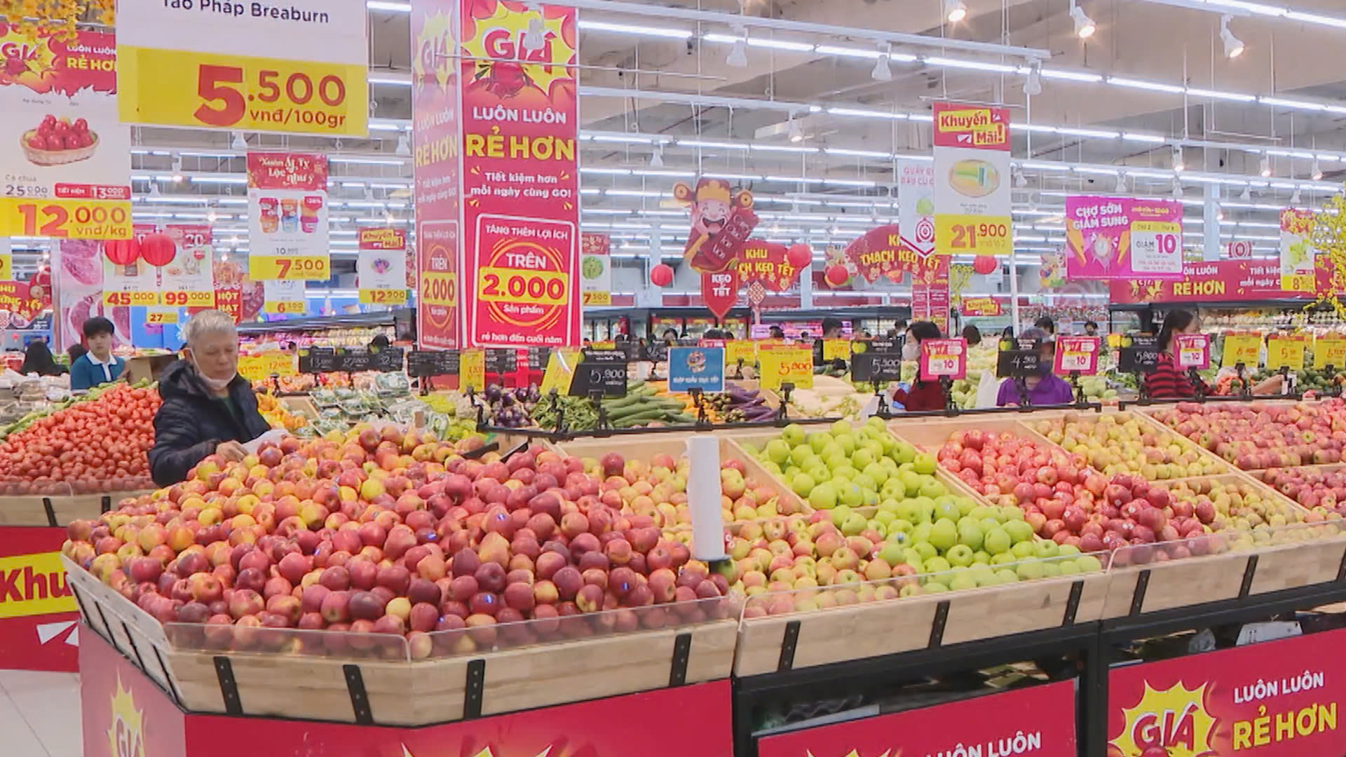 Kỳ vọng sức mua phục hồi hậu k&iacute;ch cầu ti&ecirc;u d&ugrave;ng dịp lễ 30/4-1/5- Ảnh 2.