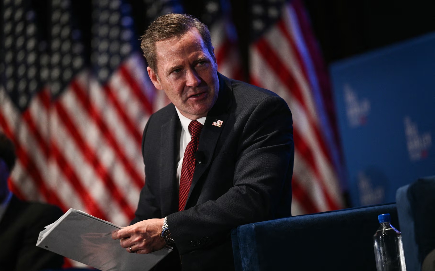 Hé lộ ứng viên hàng đầu cho vị trí Cố vấn An ninh Quốc gia- Ảnh 2. Ông Trump có động thái thay đổi nhân sự thân cận quan trọng