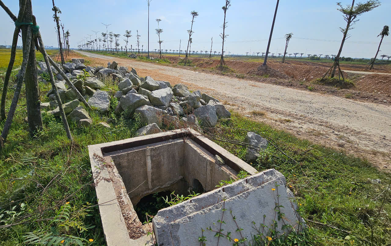 Tuyến đường 5km ở Huế thi c&ocirc;ng 7 năm chưa xong: Nh&agrave; thầu cam kết về đ&iacute;ch trước 30/7- Ảnh 2.