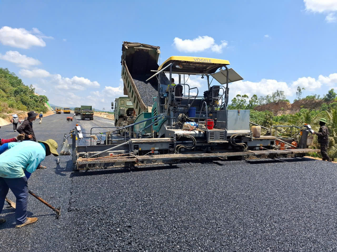 Tổng lực đưa 3 tuyến cao tốc về đ&iacute;ch dịp 2/9- Ảnh 1.