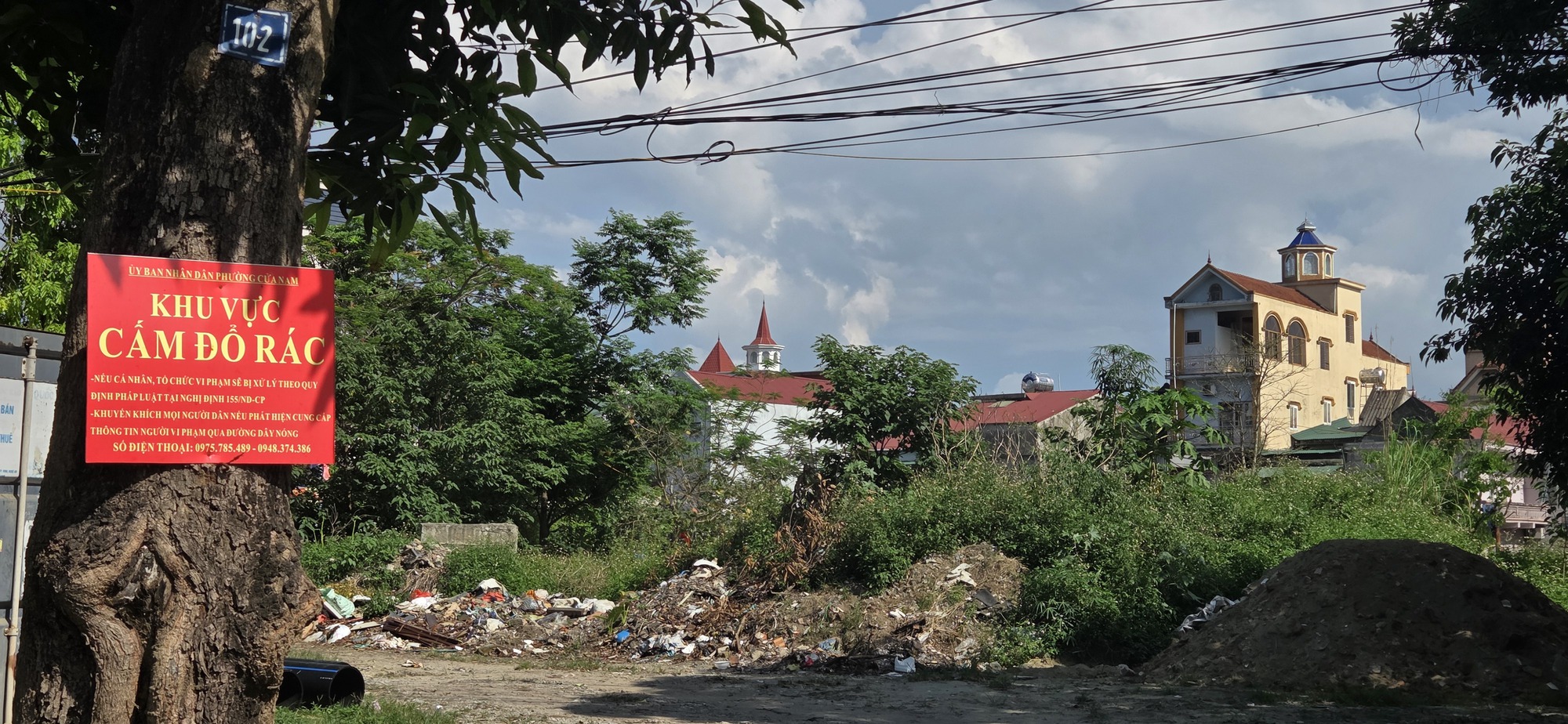 Nghệ An: R&aacute;c thải vứt bừa b&atilde;i ảnh hưởng mỹ quan th&agrave;nh phố Vinh- Ảnh 6.