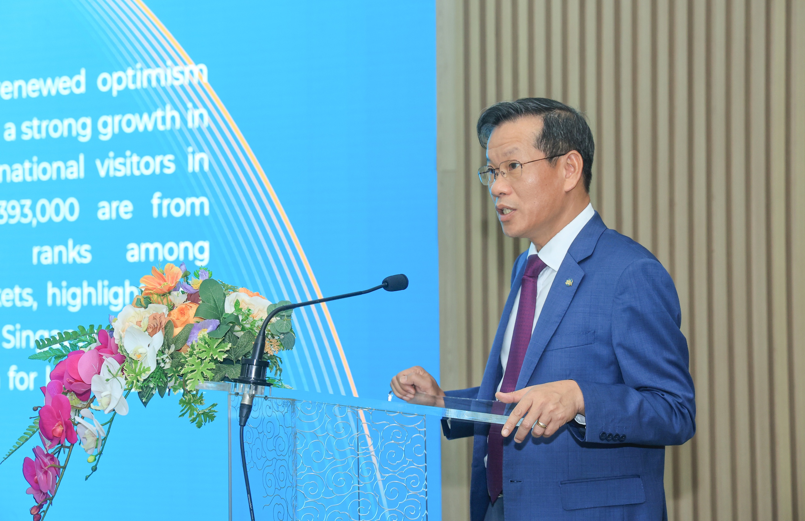 Vietnam Airlines bắt tay Tổng cục Du lịch Singapore v&agrave; Sentosa h&uacute;t kh&aacute;ch Việt- Ảnh 3.