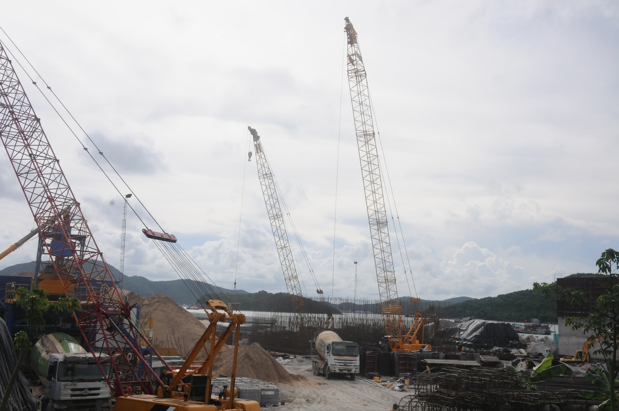 Ki&ecirc;n Giang tạm dừng chuyển nhượng đất, khai th&aacute;c kho&aacute;ng sản tại huyện Ki&ecirc;n Hải- Ảnh 2.