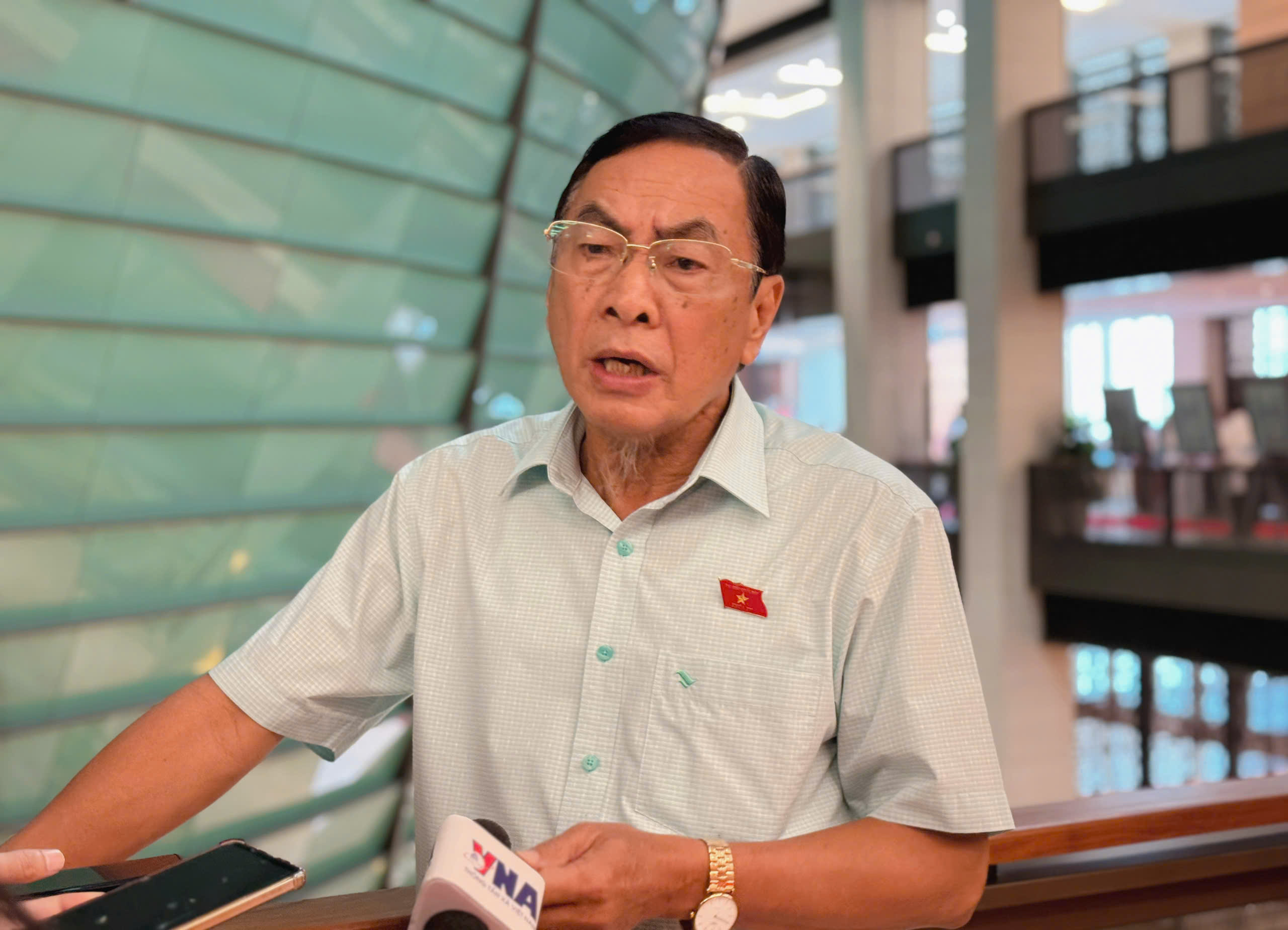 Vụ khởi tố Hoa hậu Thuỳ Ti&ecirc;n: Đề nghị xử nghi&ecirc;m, siết quy định người nổi tiếng quảng c&aacute;o- Ảnh 2.