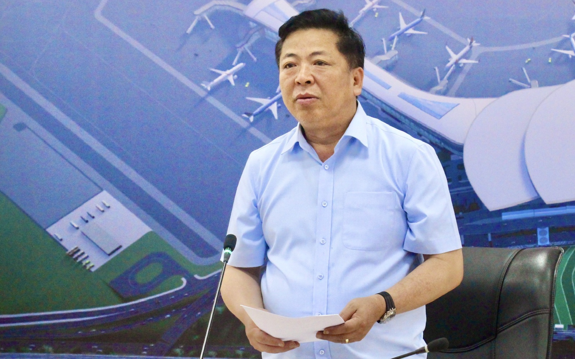 Đề xuất phân cấp 52 thẩm quyền lĩnh vực xây dựng, giao thông- Ảnh 3. Bộ trưởng Bộ Xây dựng: Tăng tốc để cao tốc, sân bay Long Thành cán đích cuối năm 2025