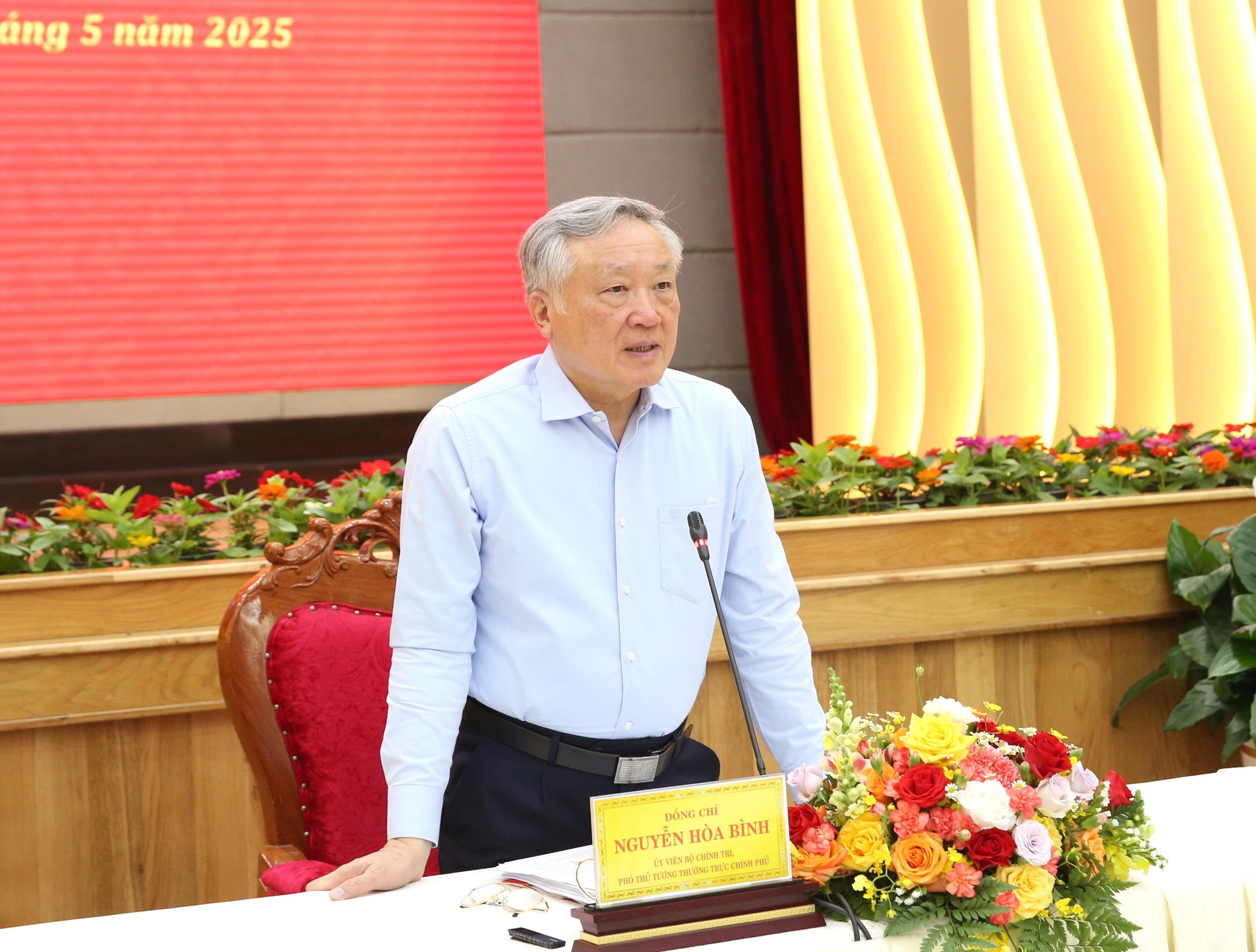 Ph&oacute; Thủ tướng Nguyễn Ho&agrave; B&igrave;nh l&agrave;m việc với l&atilde;nh đạo tỉnh L&acirc;m Đồng, B&igrave;nh Thuận v&agrave; Đắk N&ocirc;ng- Ảnh 2.