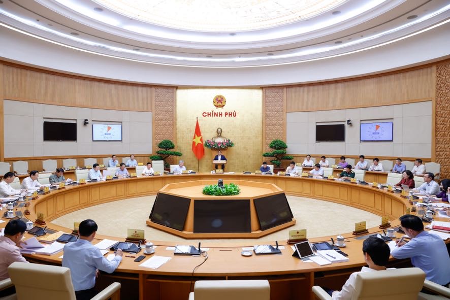 Thủ tướng: Nghi&ecirc;n cứu mở rộng ch&iacute;nh s&aacute;ch nh&agrave; ở x&atilde; hội với gia đ&igrave;nh đ&ocirc;ng con- Ảnh 3.