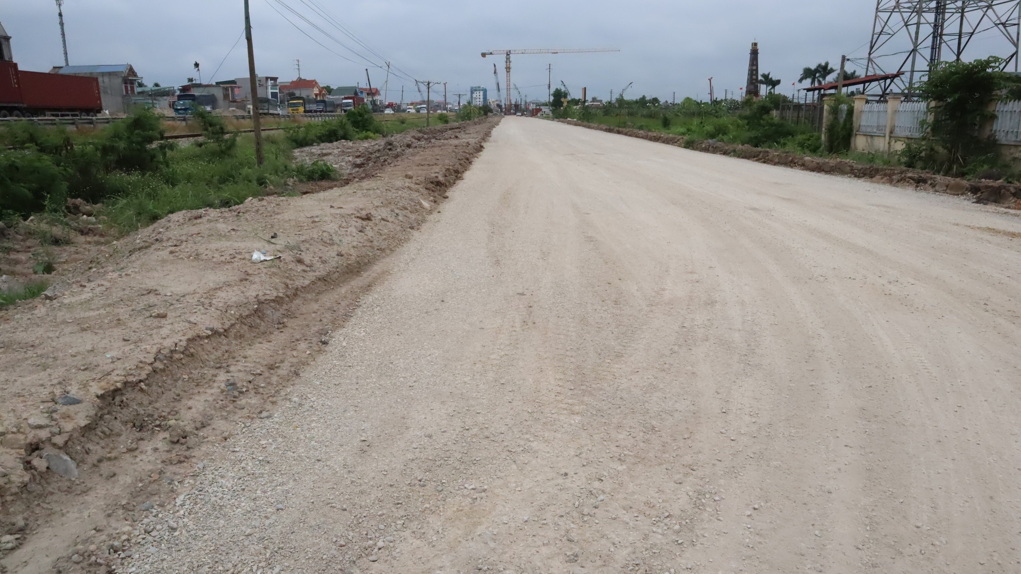 Hải Dương: Đường gom đường sắt Hà Nội - Hải Phòng sẽ hoàn thành trong tháng 6- Ảnh 1. Hải Dương: Đường gom đường sắt Hà Nội - Hải Phòng sẽ hoàn thành trong tháng 6- Ảnh 1.