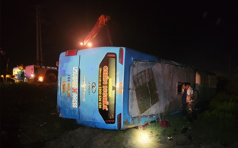 Hà Tĩnh: Tai nạn giảm mạnh nhưng vẫn tiềm ẩn nguy cơ mất an toàn trên nhiều tuyến đường- Ảnh 1. Hà Tĩnh: Tai nạn giảm mạnh nhưng vẫn tiềm ẩn nguy cơ mất an toàn trên nhiều tuyến đường- Ảnh 1.