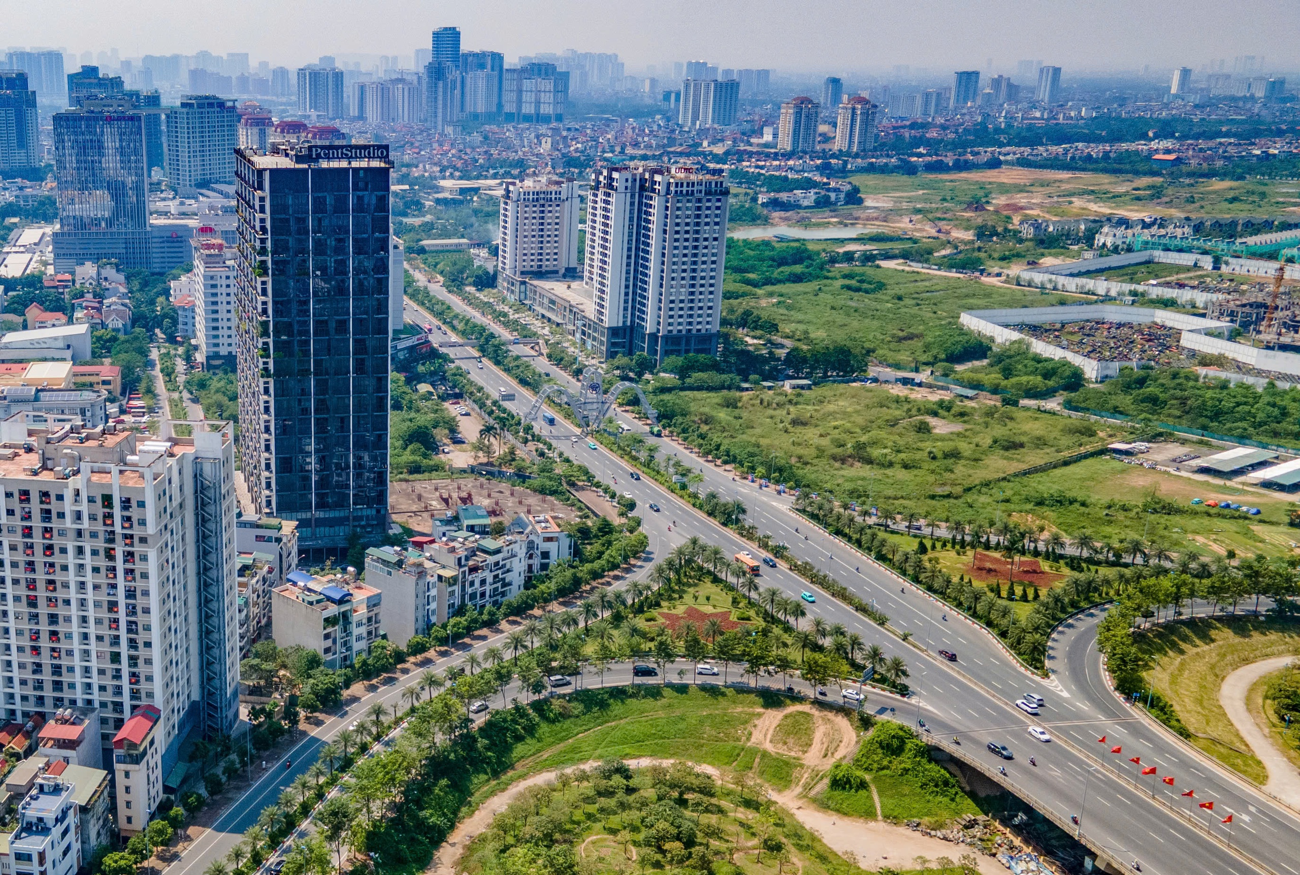 Cận cảnh những tuyến đường sắp được ph&acirc;n l&agrave;n cứng ở H&agrave; Nội- Ảnh 7.