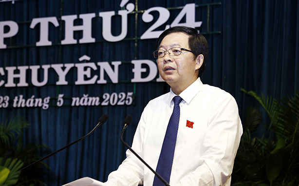 B&igrave;nh Định chốt danh s&aacute;ch l&atilde;nh đạo x&atilde; phường, cho thời hạn thử th&aacute;ch năng lực- Ảnh 1.