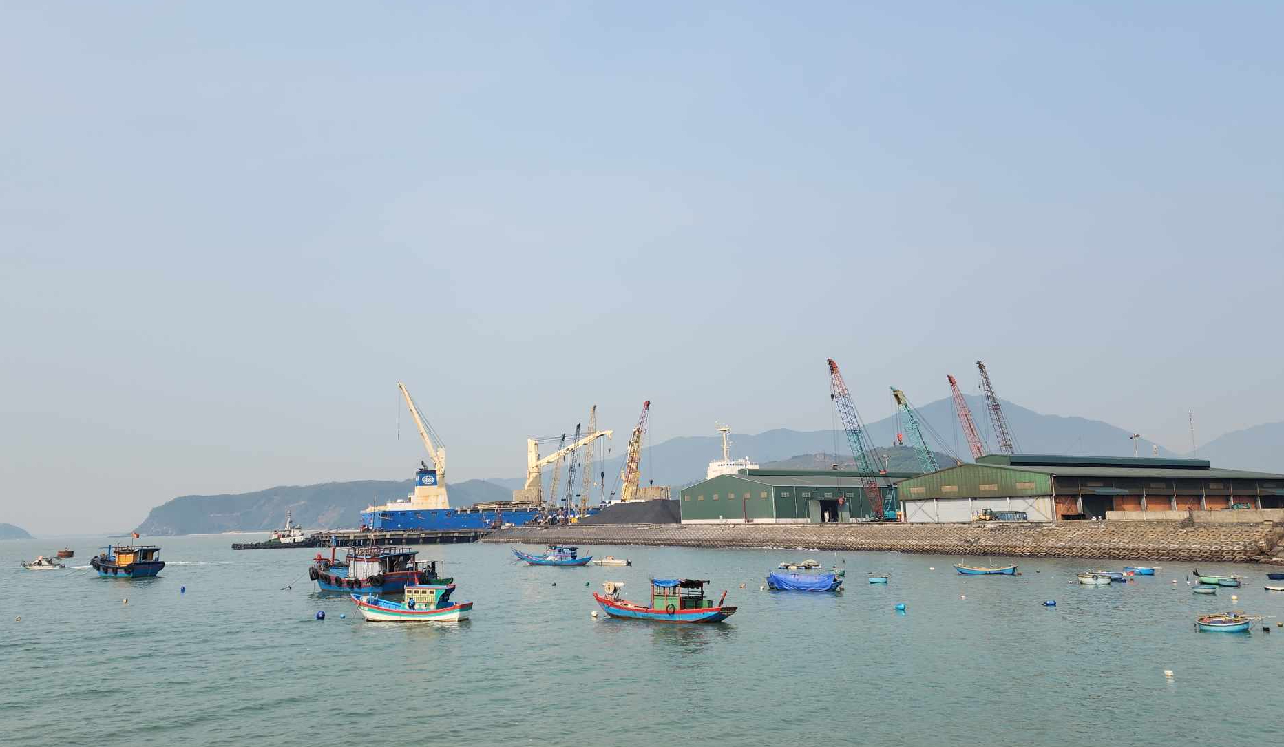 Th&agrave;nh lập Trung t&acirc;m cứu hộ t&igrave;m kiếm thuyền vi&ecirc;n t&agrave;u ch&igrave;m tr&ecirc;n biển Vũng &Aacute;ng- Ảnh 2.