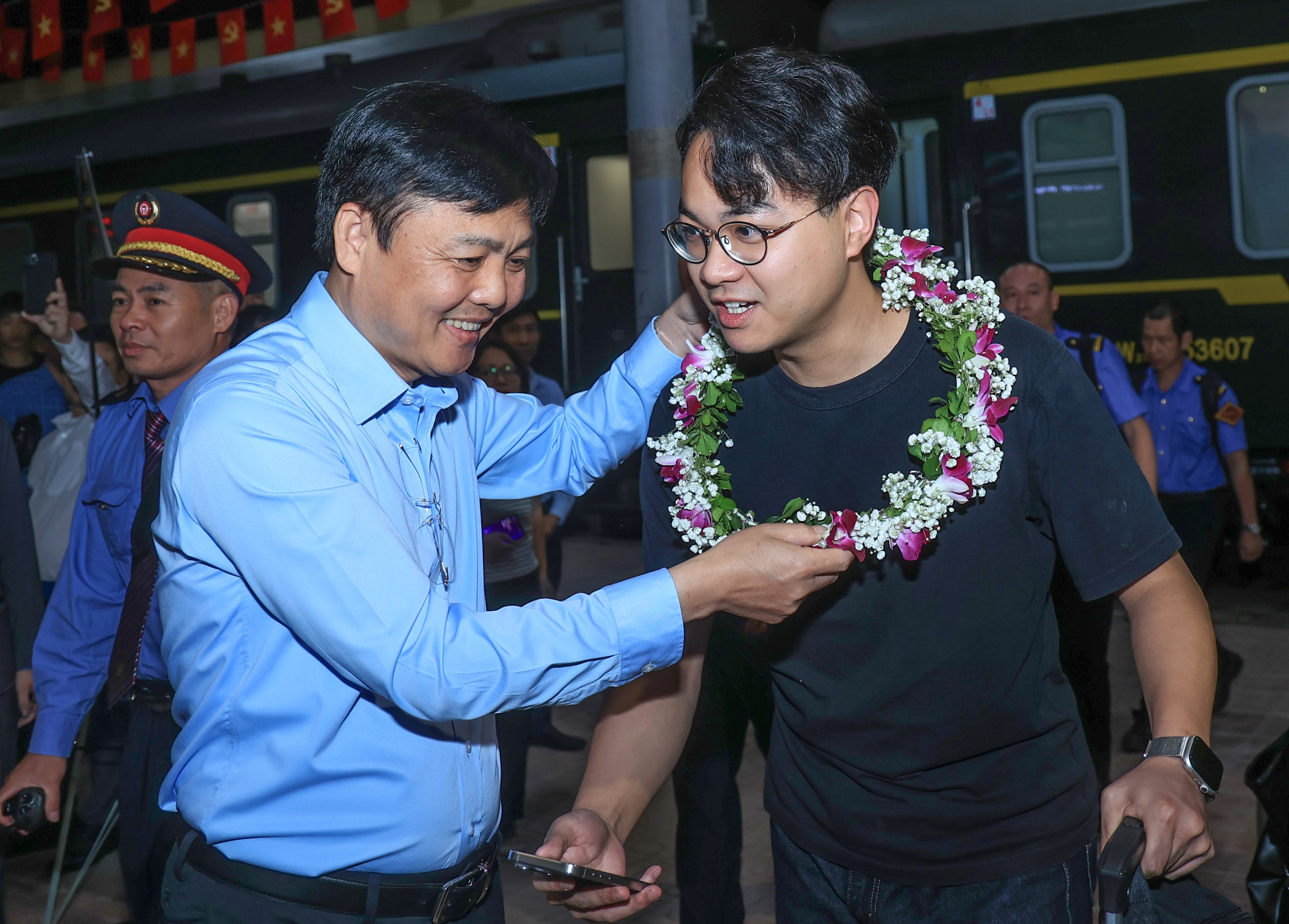 T&agrave;u li&ecirc;n vận quốc tế đầu ti&ecirc;n đến ga Đồng Đăng sau 5 năm gi&aacute;n đoạn- Ảnh 4.