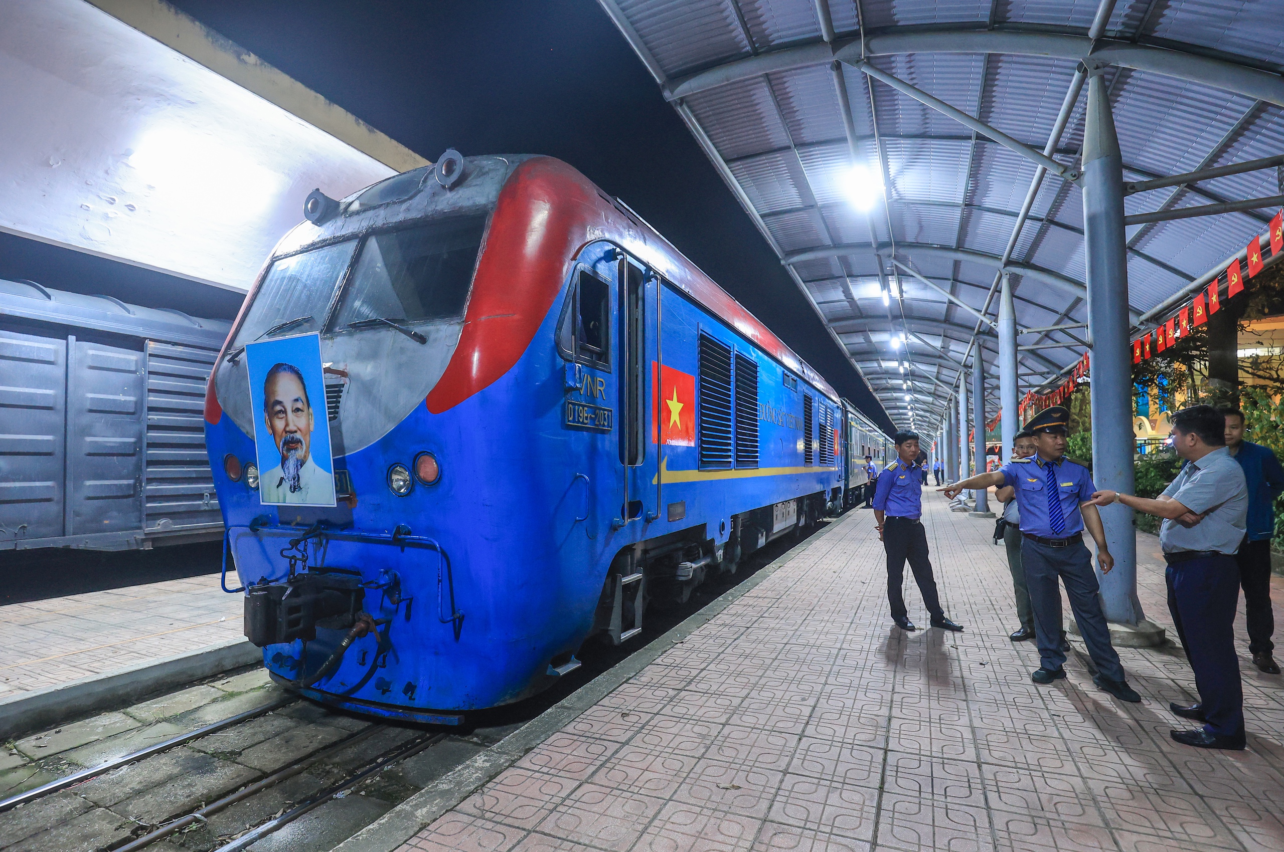 T&agrave;u li&ecirc;n vận quốc tế đầu ti&ecirc;n đến ga Đồng Đăng sau 5 năm gi&aacute;n đoạn- Ảnh 20.