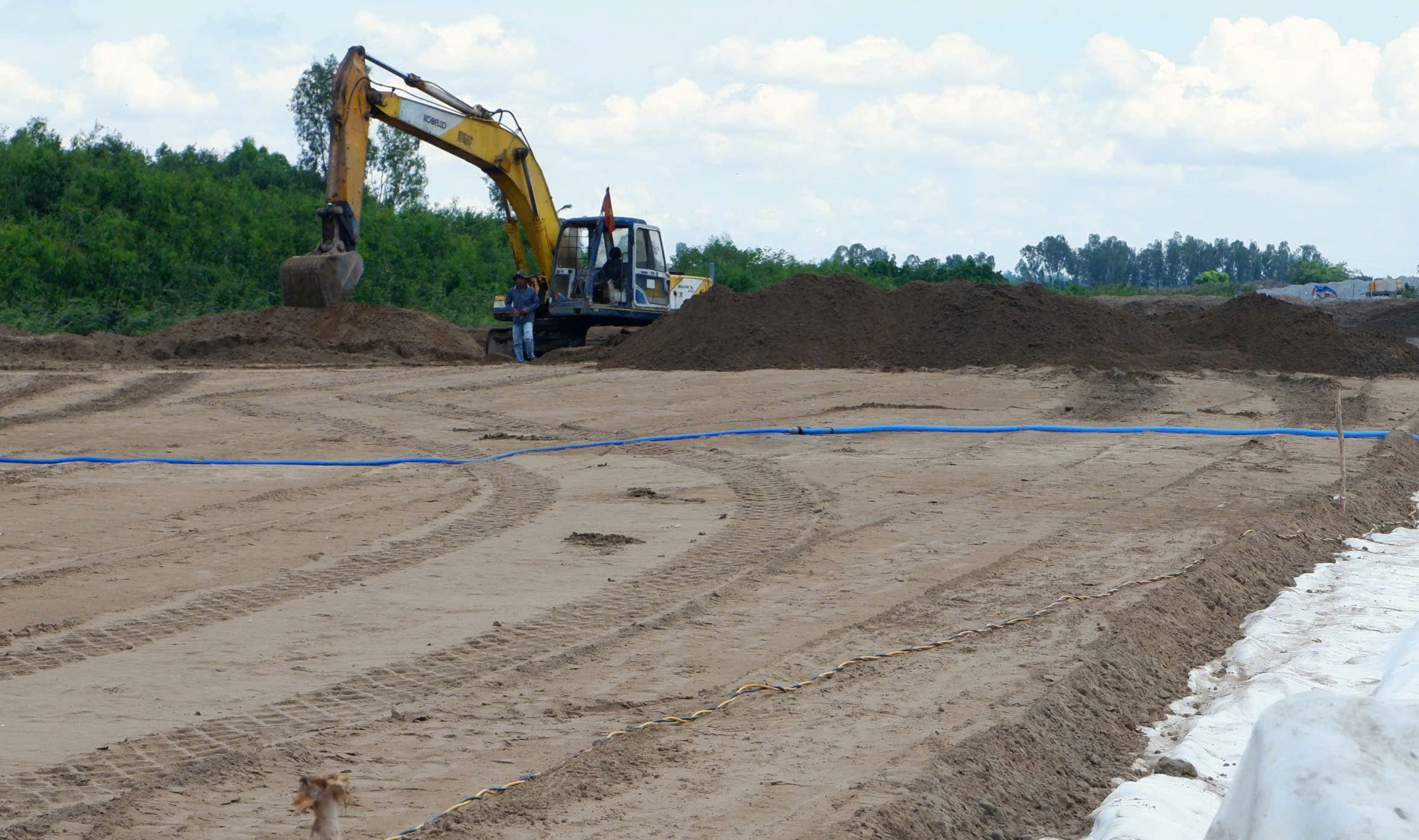 Được gỡ kh&oacute; vật liệu, cao tốc Ch&acirc;u Đốc - Cần Thơ - S&oacute;c Trăng qua An Giang vượt tiến độ- Ảnh 5.