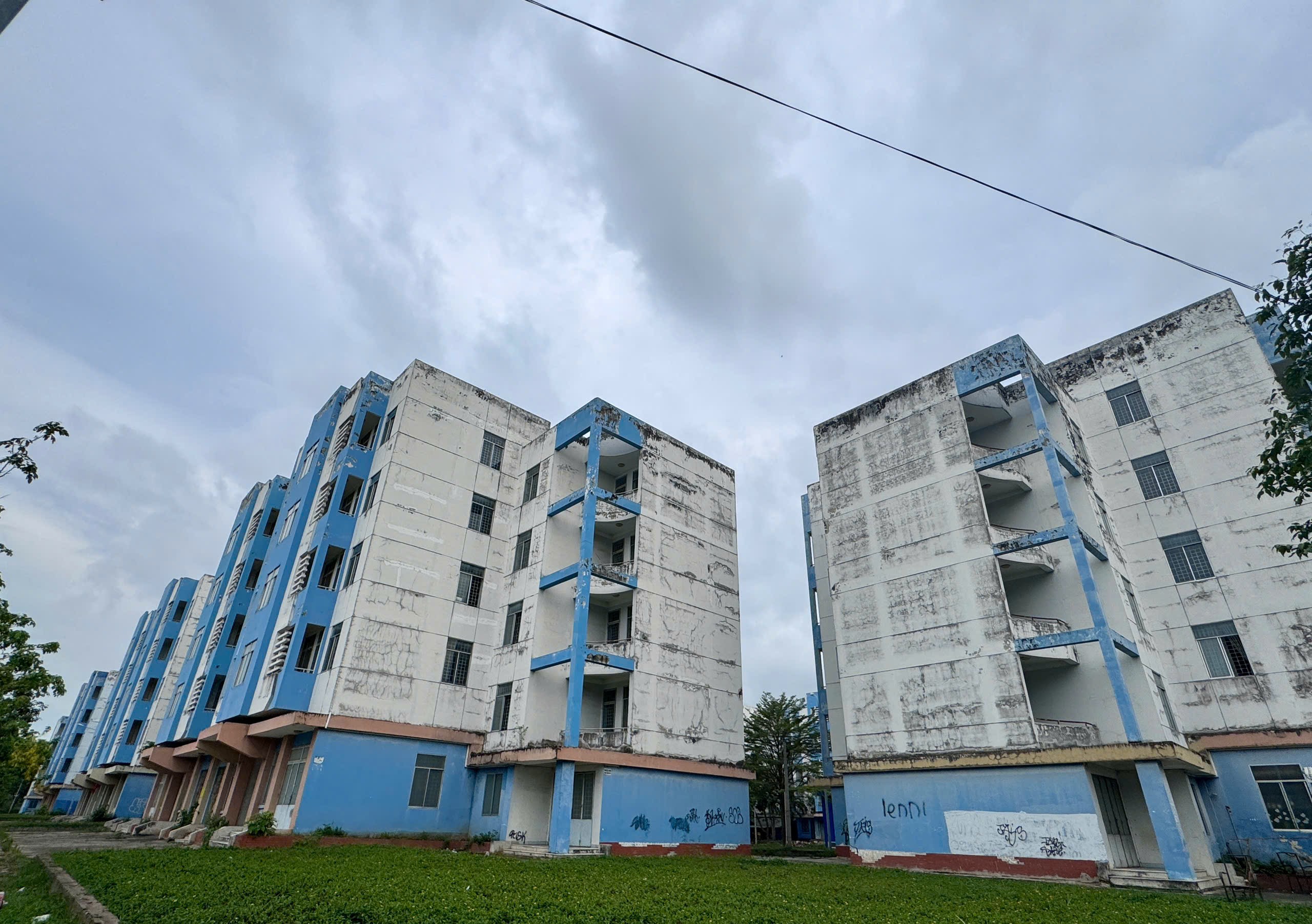 Dấu t&iacute;ch Covid-19 v&agrave; nguy cơ dịch bệnh b&ugrave;ng ph&aacute;t với biến chủng mới tại TP.HCM- Ảnh 2.