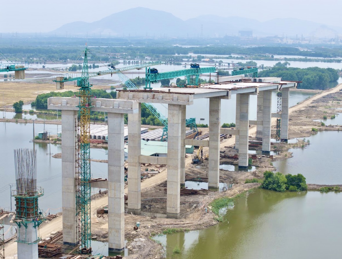 H&igrave;nh ảnh mới nhất cầu Phước An 4.900 tỷ đồng c&oacute; nhịp ch&iacute;nh d&agrave;i nhất Đ&ocirc;ng Nam &Aacute;- Ảnh 5.