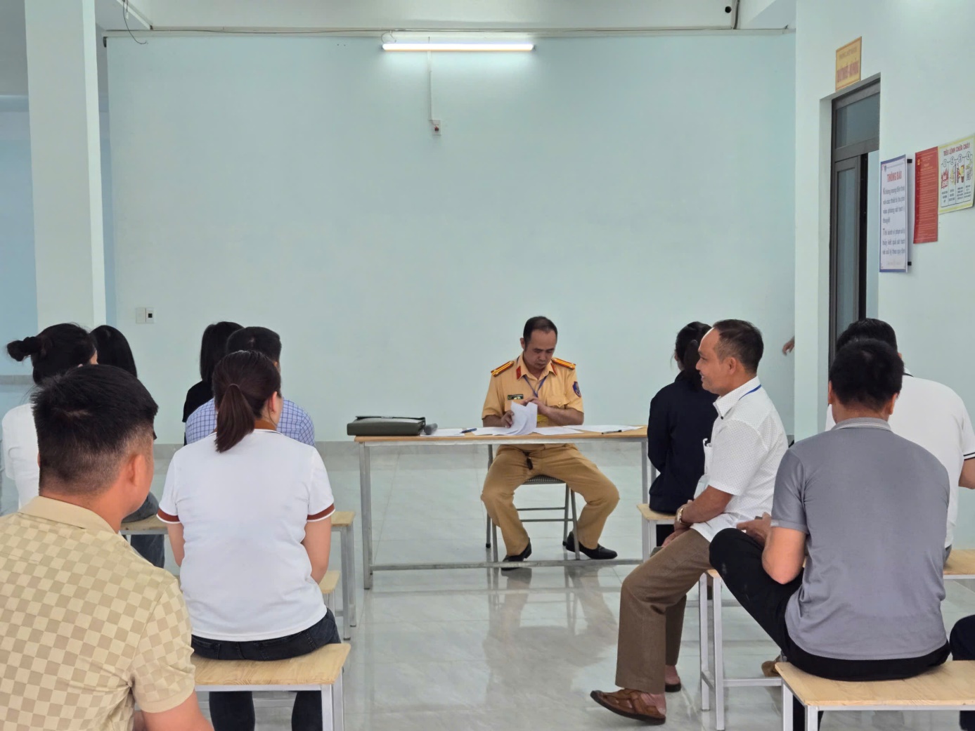 C&ocirc;ng an Bắc Kạn tổ chức kỳ s&aacute;t hạch l&aacute;i xe đầu ti&ecirc;n cho 127 học vi&ecirc;n- Ảnh 1.