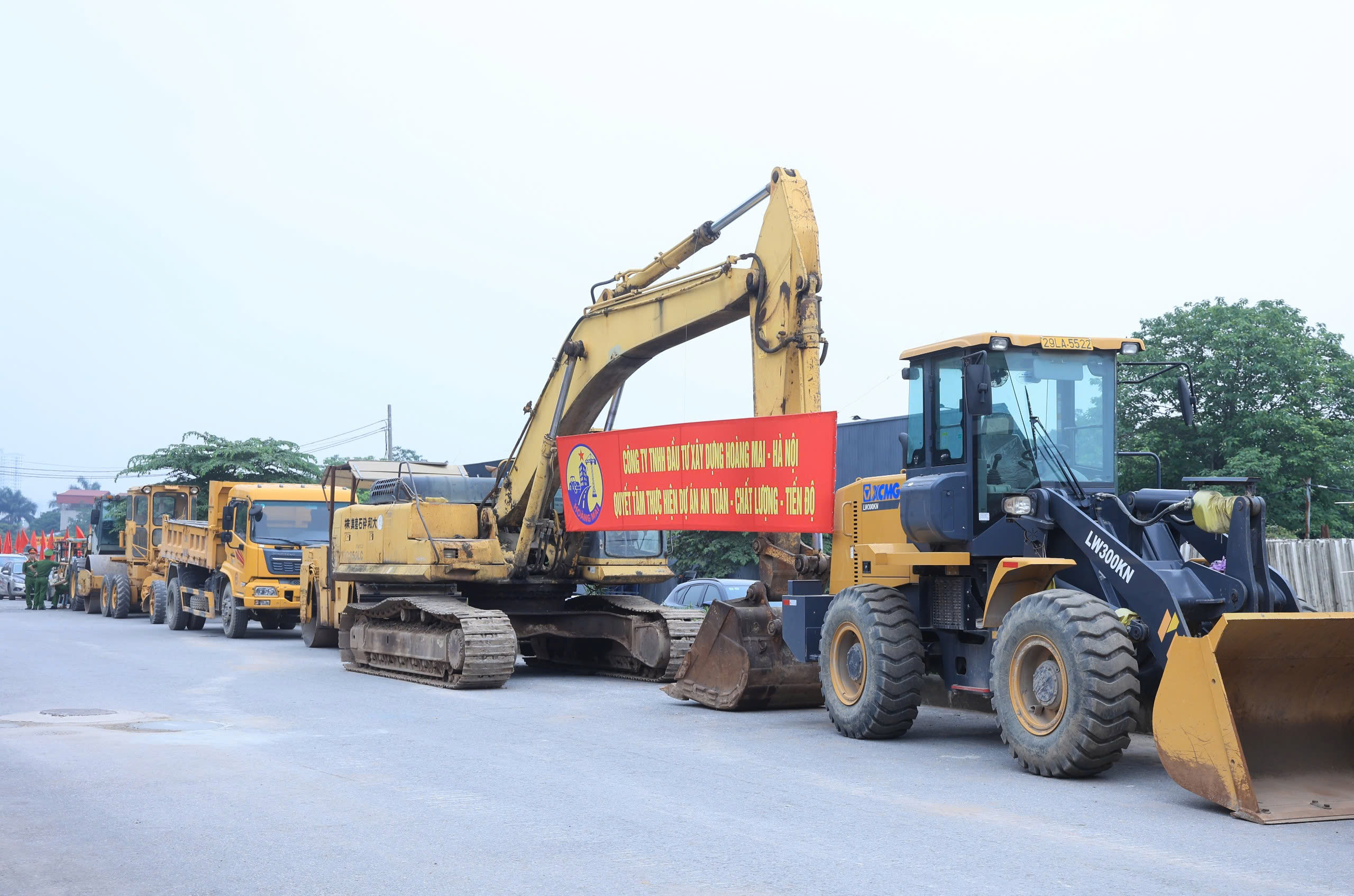 Cận cảnh đường Vành đai 2,5 ở Hà Nội tái khởi công sau nhiều năm "đắp chiếu"- Ảnh 2. Cận cảnh đường Vành đai 2,5 ở Hà Nội tái khởi công sau nhiều năm "đắp chiếu"- Ảnh 2.