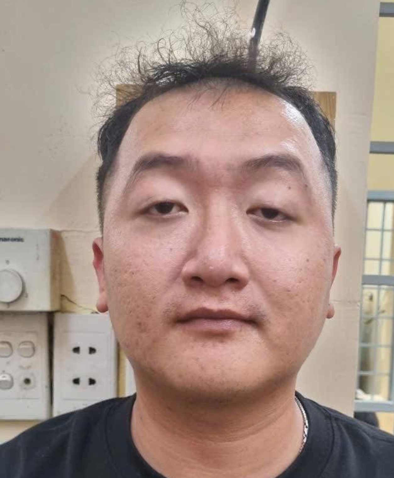 Khởi tố kẻ lừa thuê xe rồi mang đi cầm cố chiếm đoạt hơn 1,1 tỷ đồng- Ảnh 1. Khởi tố kẻ lừa thuê xe rồi mang đi cầm cố chiếm đoạt hơn 1,1 tỷ đồng- Ảnh 1.