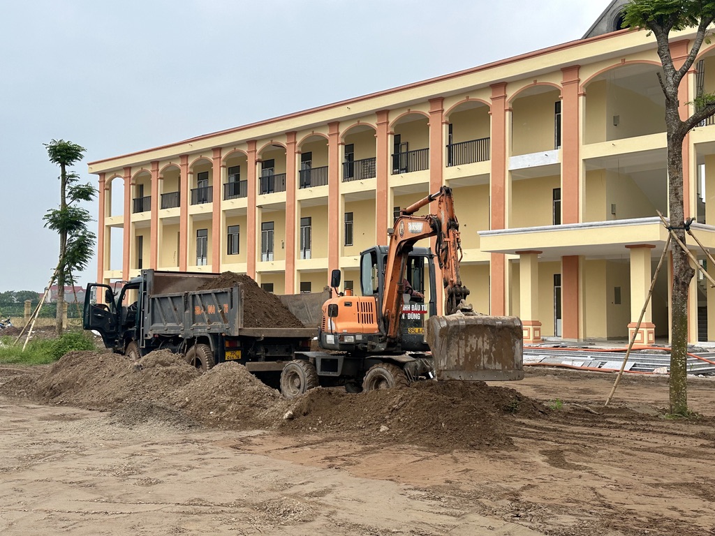 Cả ngh&igrave;n học sinh sắp tho&aacute;t cảnh &ldquo;học nhờ&rdquo; ở nh&agrave; thờ- Ảnh 4.